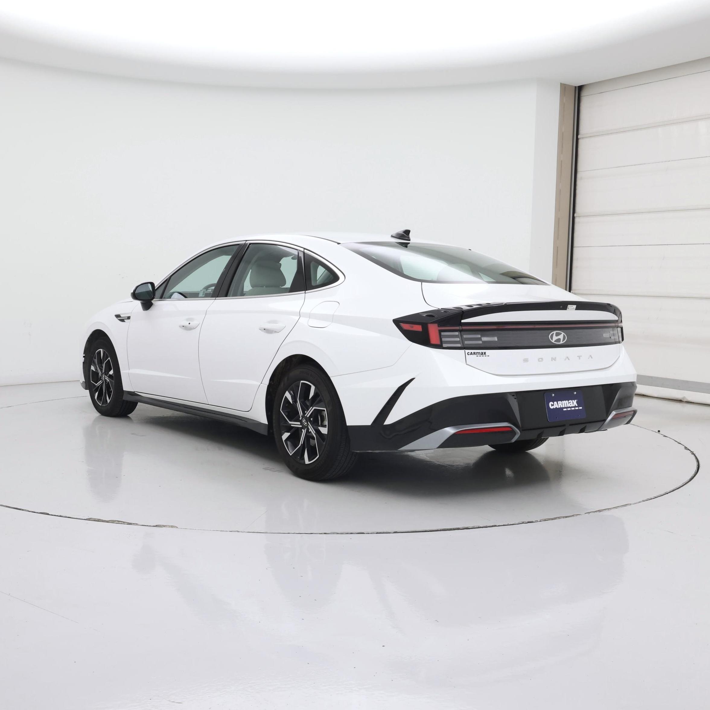 Thumbnail: 2025 Hyundai Sonata - 2