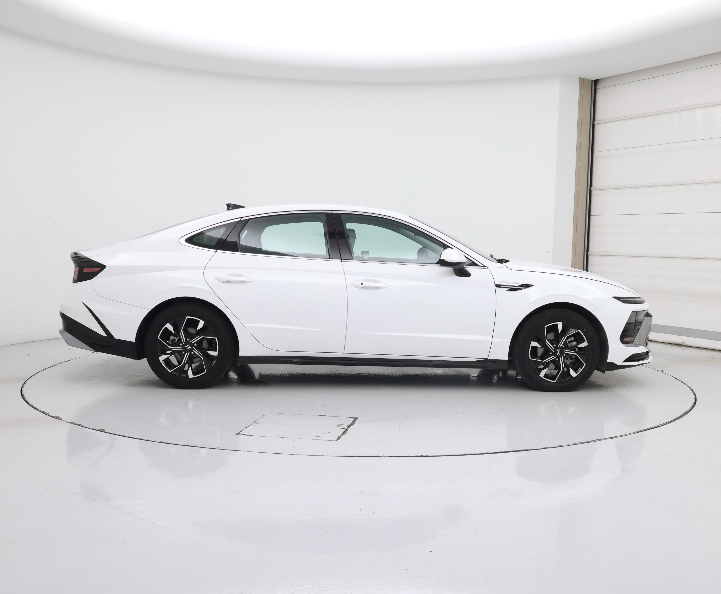 Thumbnail: 2025 Hyundai Sonata - 7
