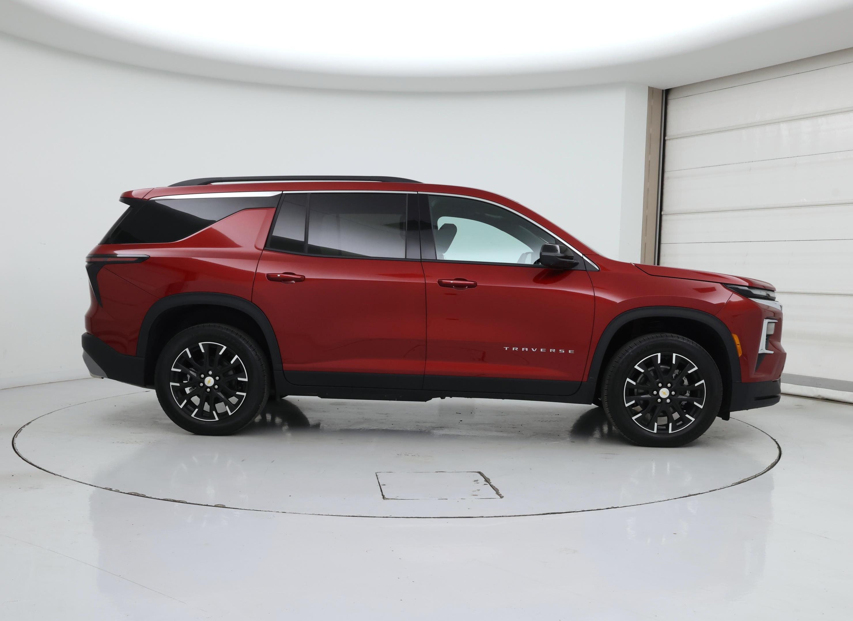 Thumbnail: 2025 Chevrolet Traverse - 7