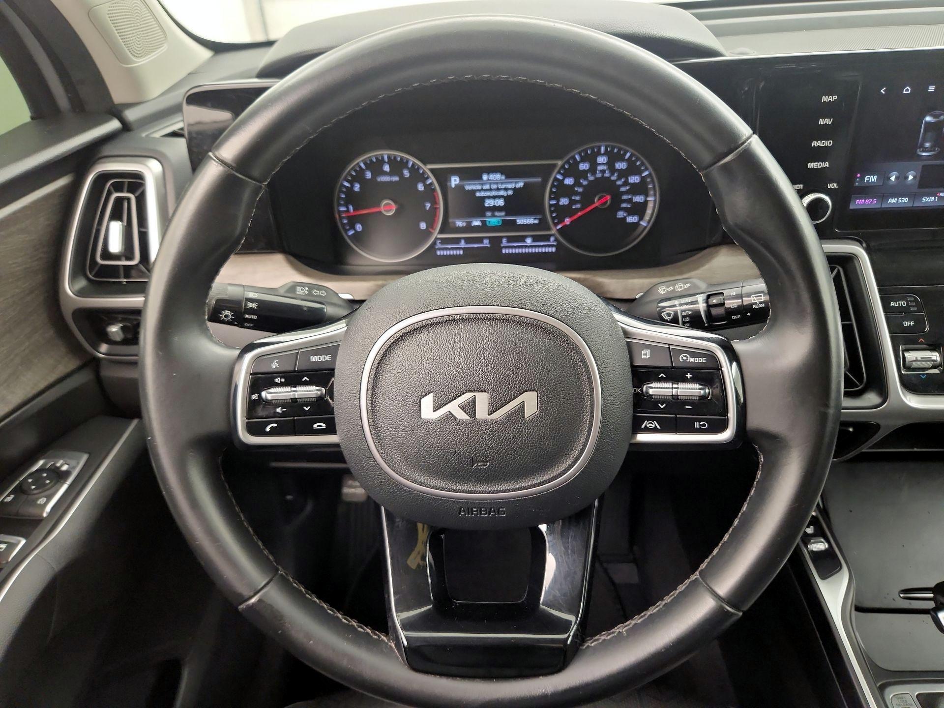 Thumbnail: 2022 Kia Sorento - 10