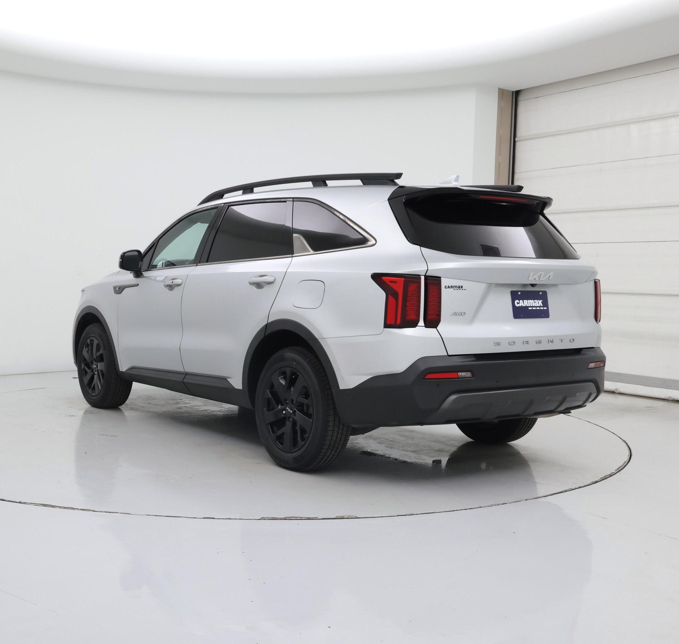 Thumbnail: 2022 Kia Sorento - 2