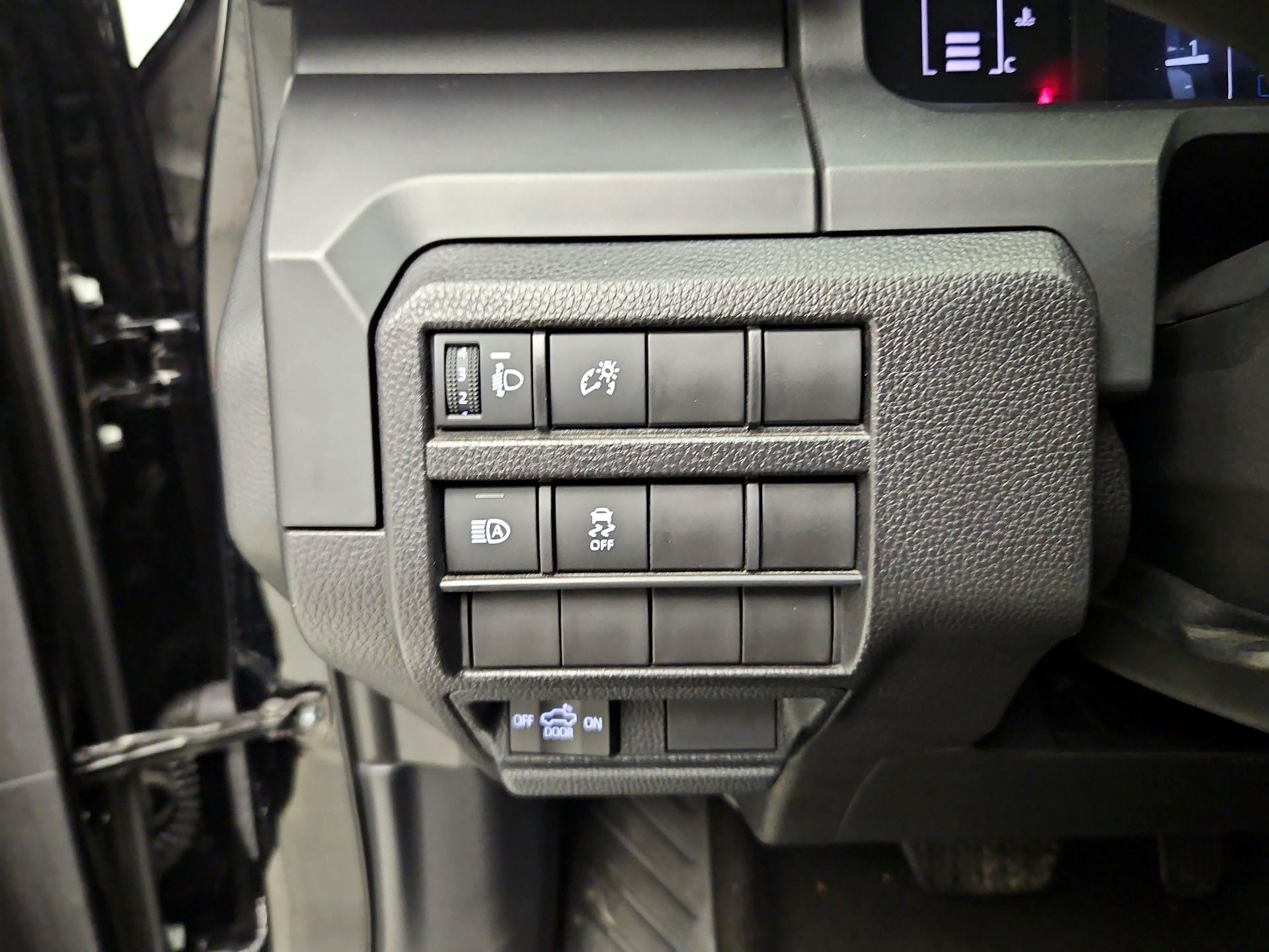 Thumbnail: 2024 Toyota Tacoma - 13