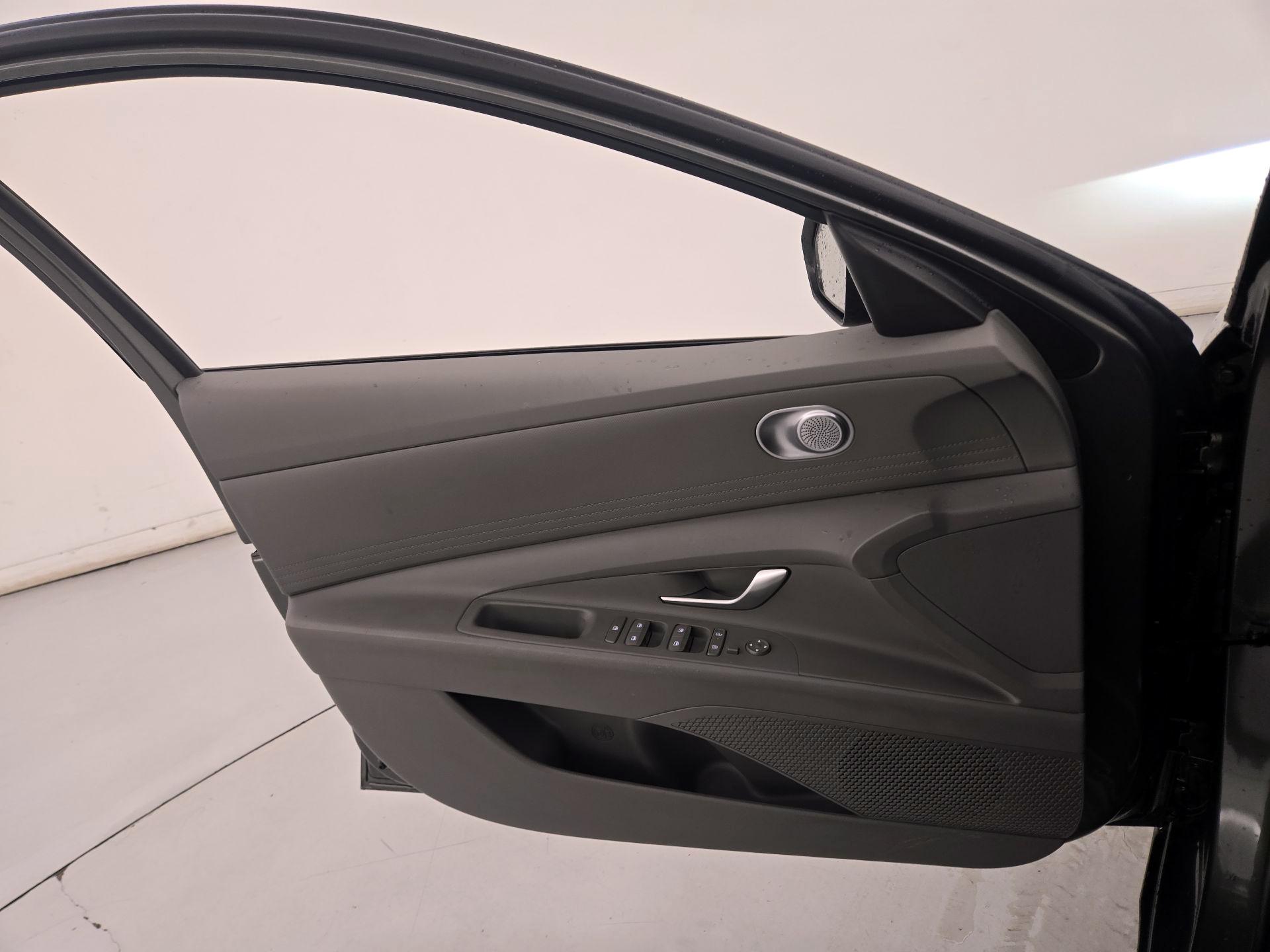 Thumbnail: 2024 Hyundai Elantra - 12