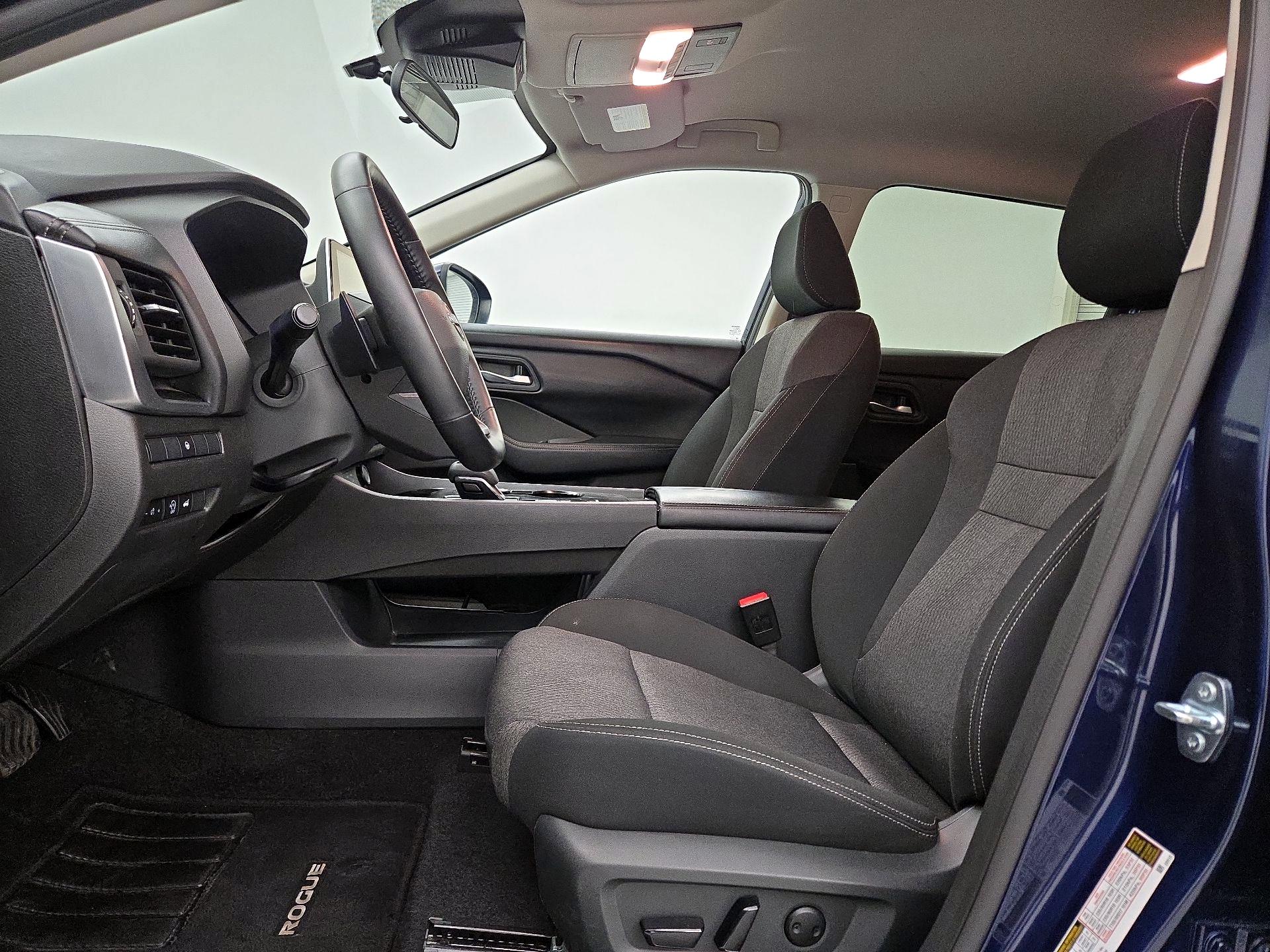 Thumbnail: 2025 Nissan Rogue - 11