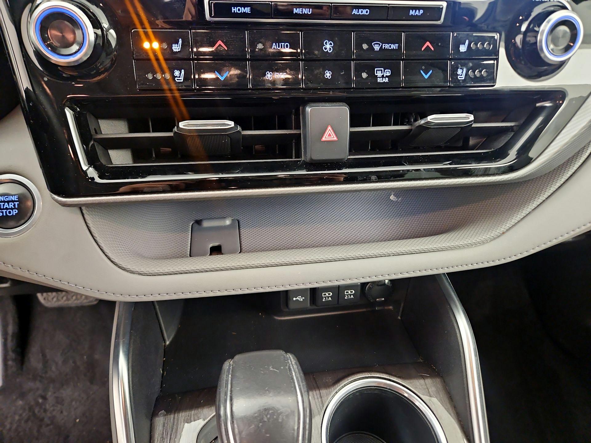 Thumbnail: 2021 Toyota Highlander - 15