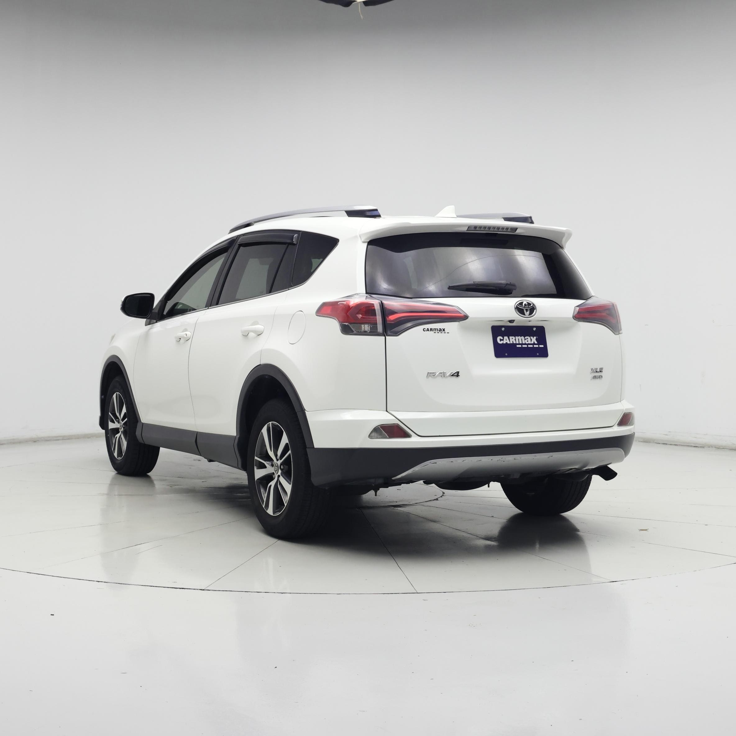 Thumbnail: 2017 Toyota RAV4 - 2
