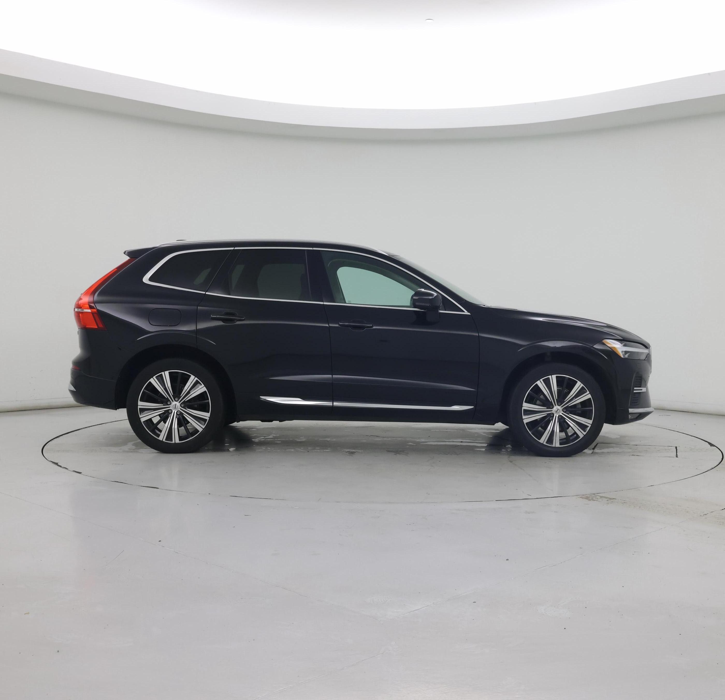 Thumbnail: 2023 Volvo XC60 - 7