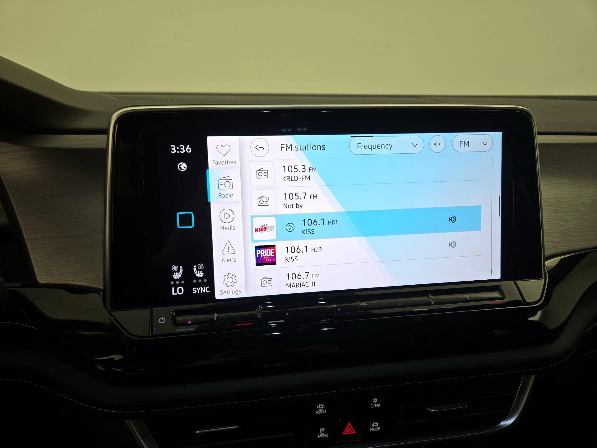 Thumbnail: 2025 Volkswagen Atlas - 15