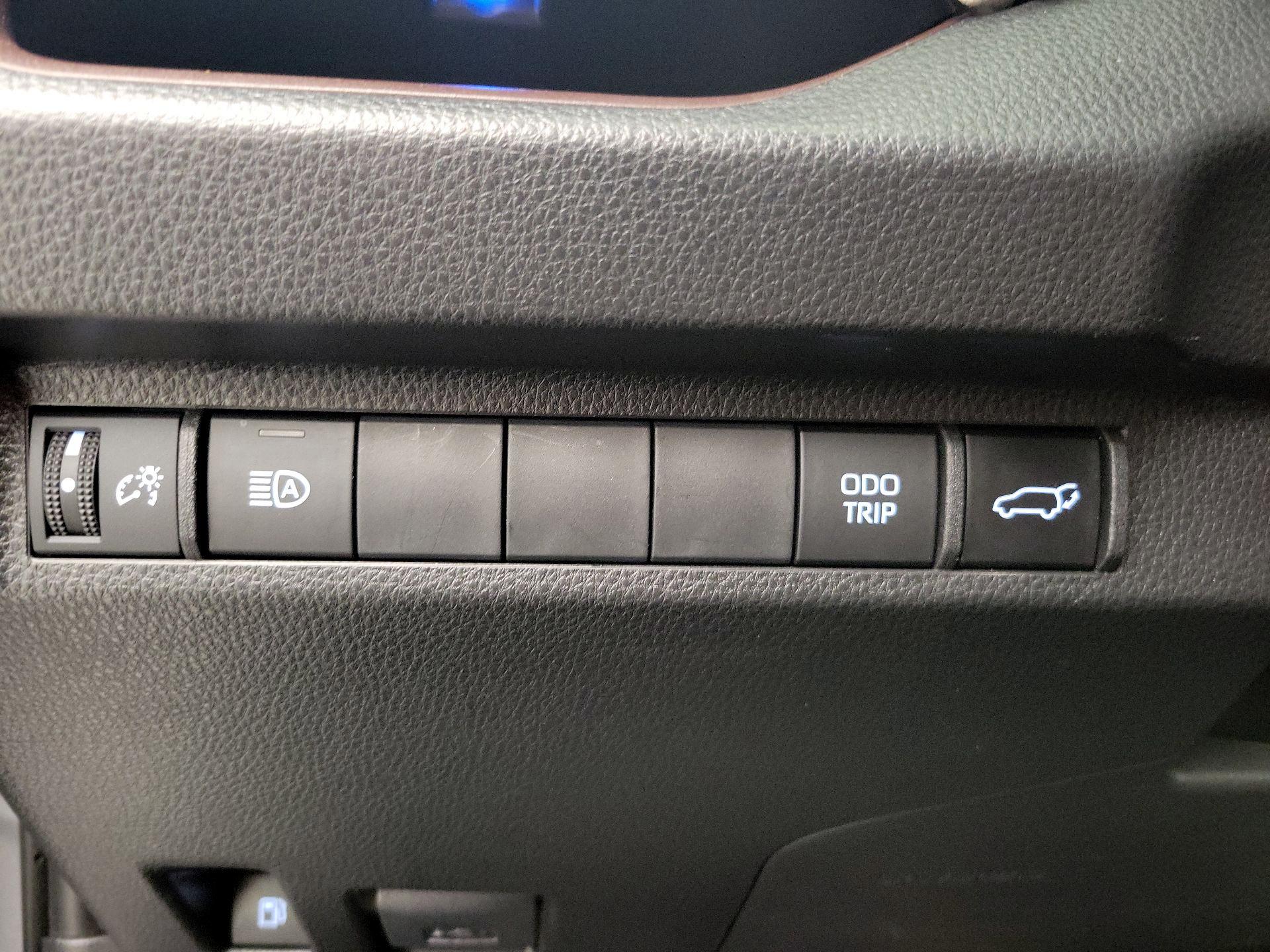 Thumbnail: 2023 Toyota RAV4 - 13