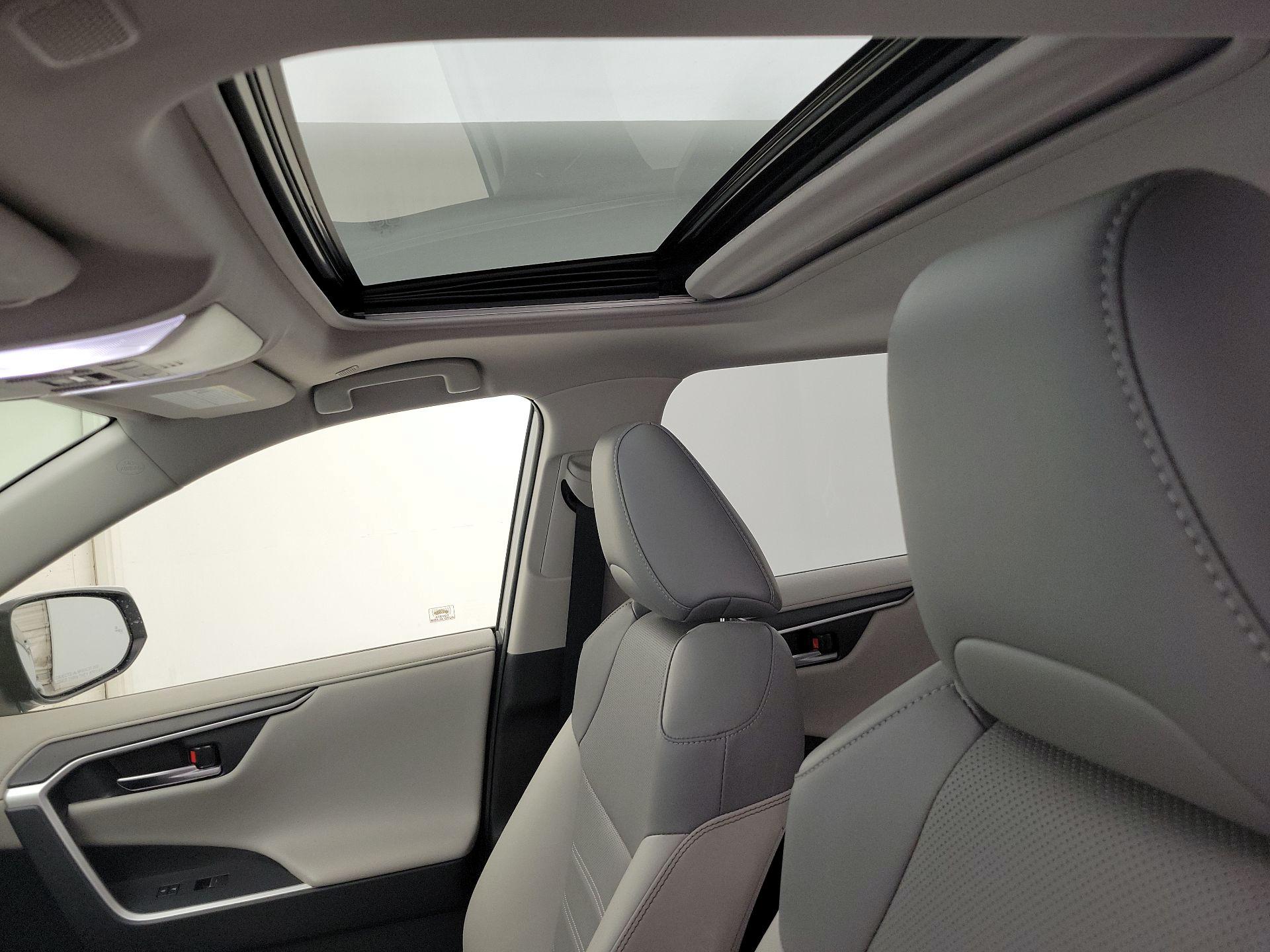 Thumbnail: 2023 Toyota RAV4 - 19