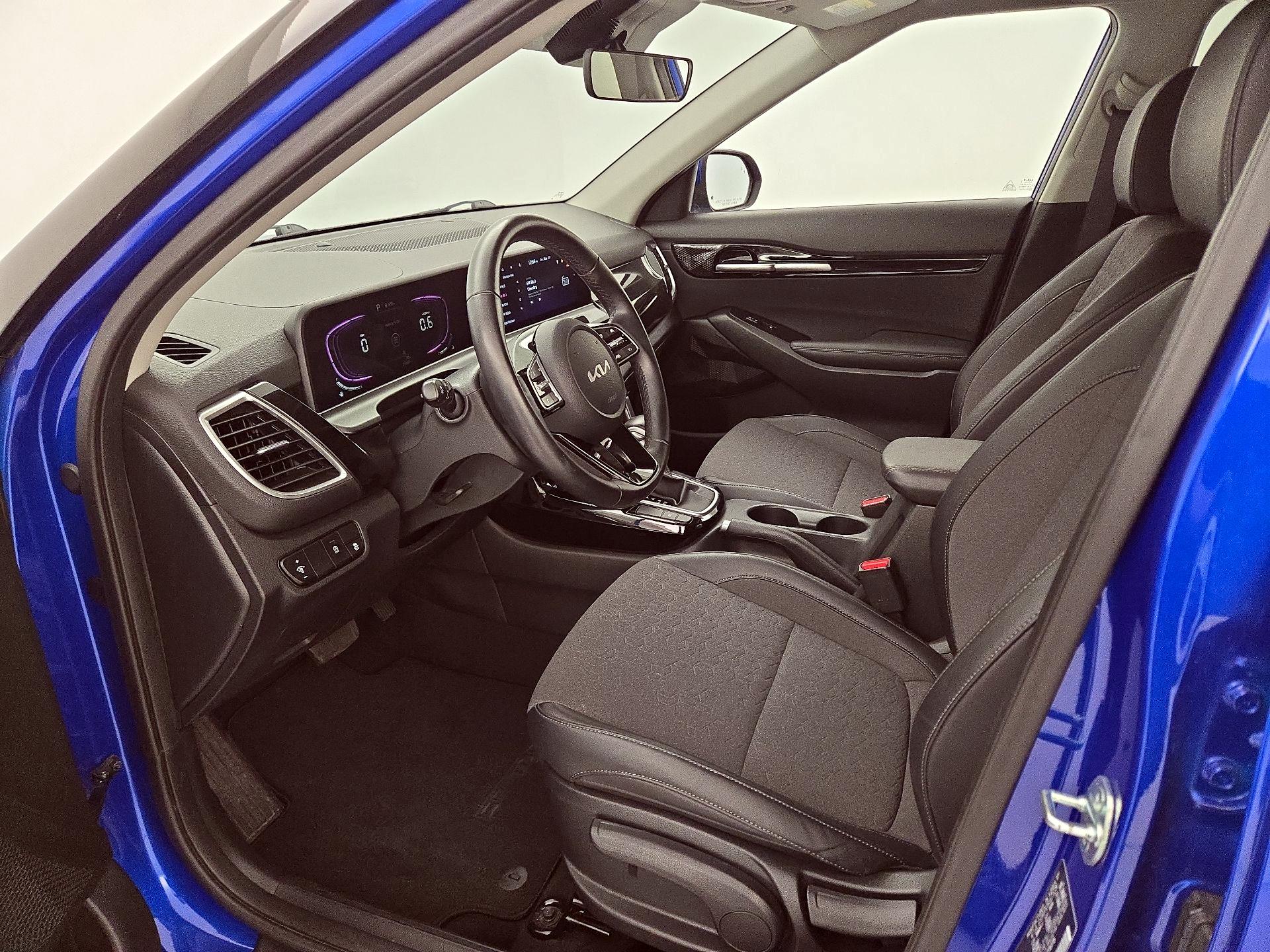 Thumbnail: 2025 Kia Seltos - 11