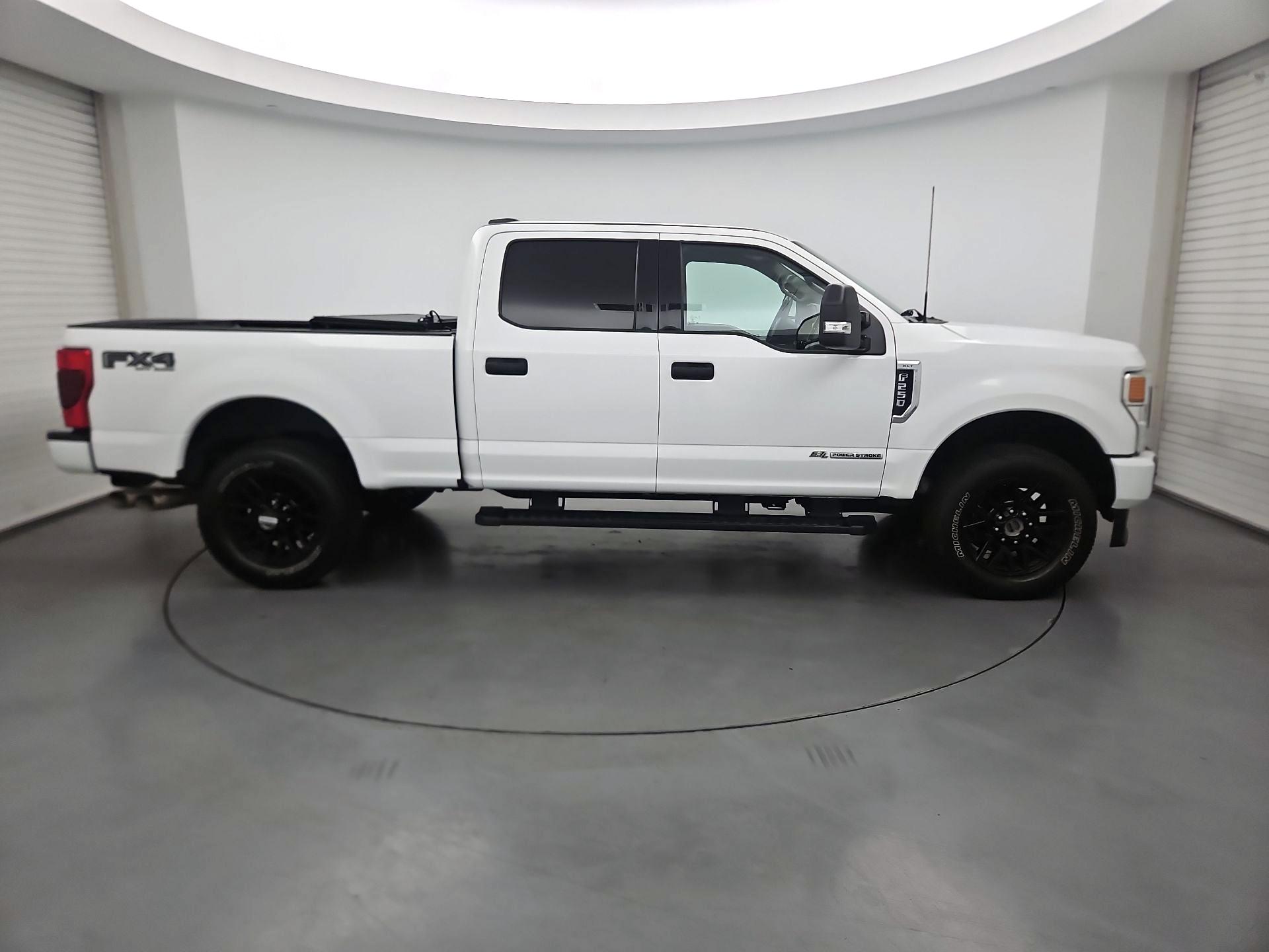 Thumbnail: 2022 Ford F-250 - 4