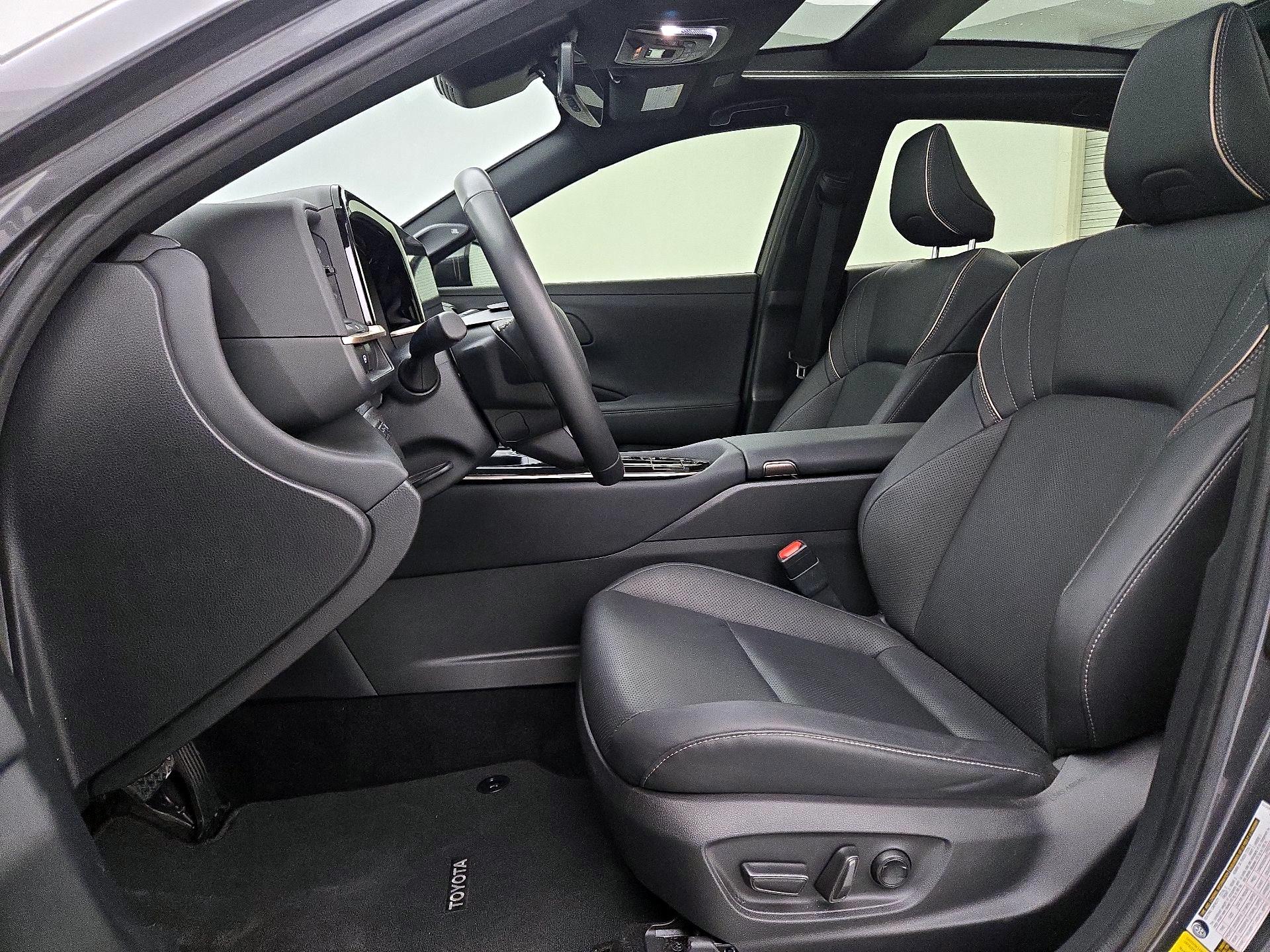 Thumbnail: 2024 Toyota Crown - 11