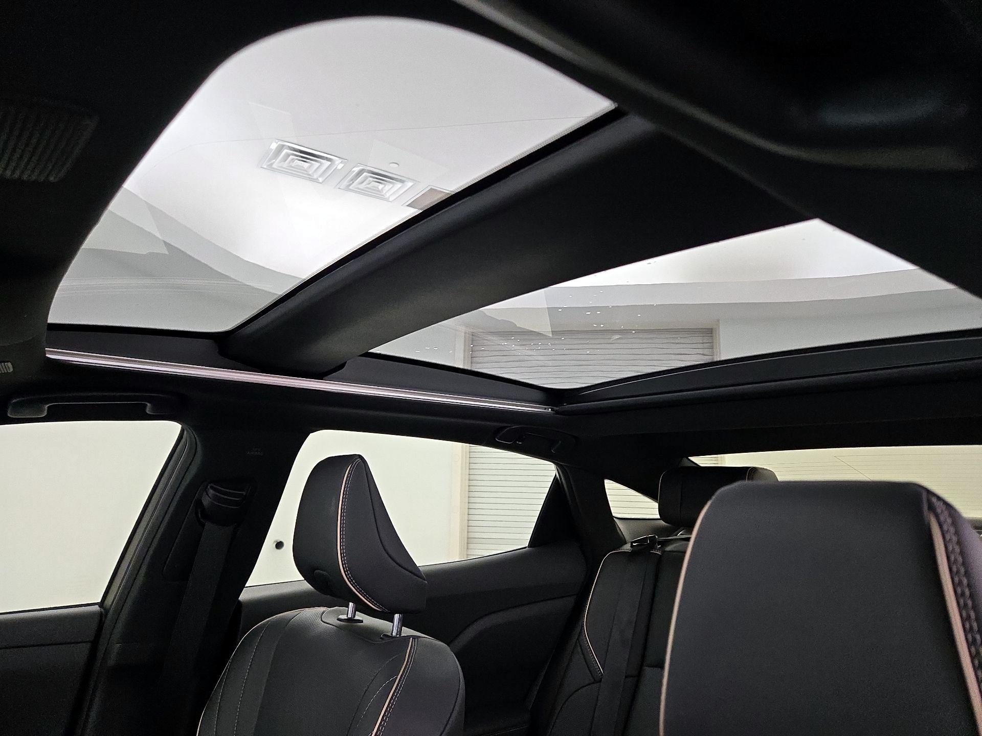 Thumbnail: 2024 Toyota Crown - 19