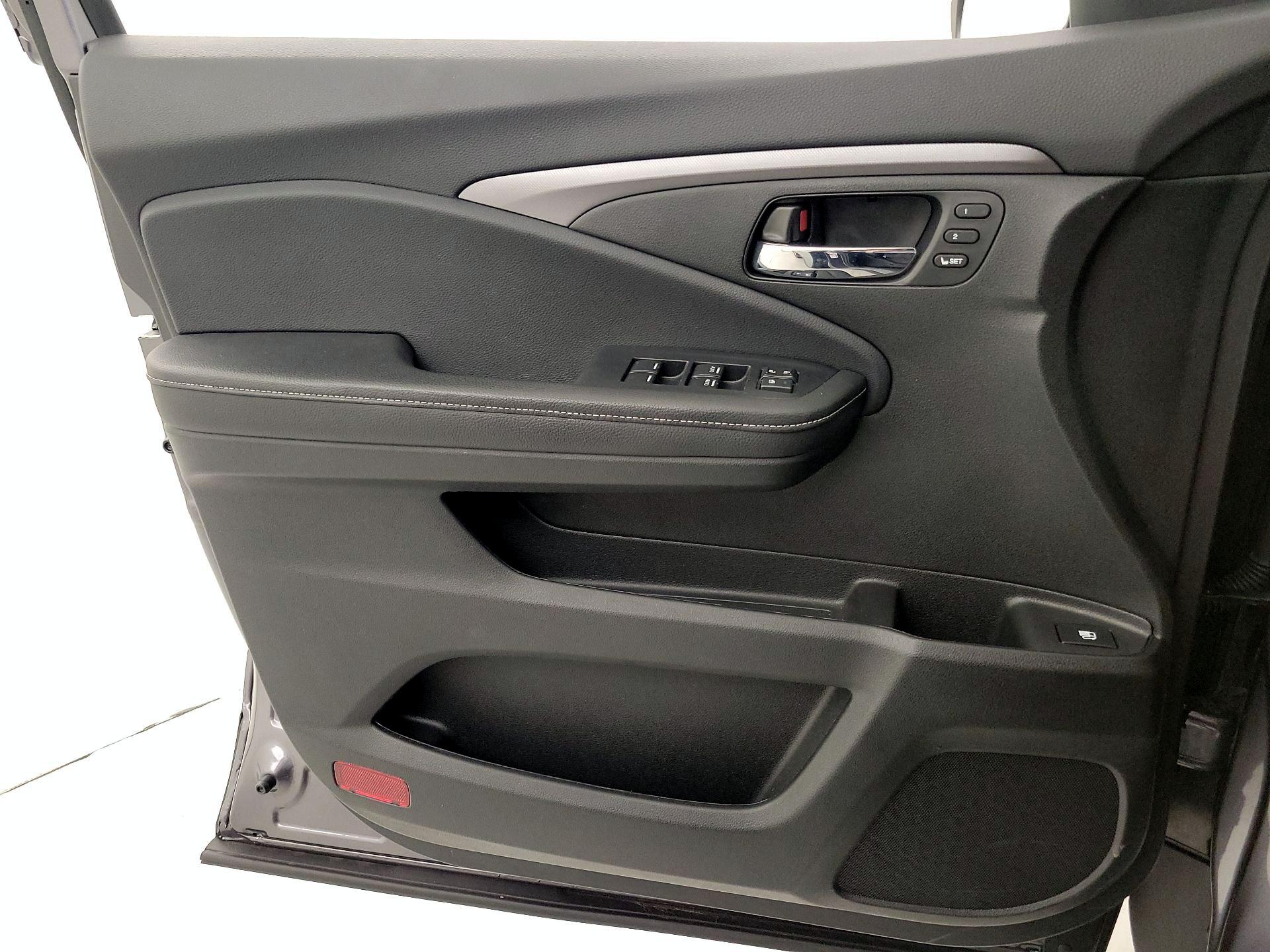 Thumbnail: 2025 Honda Ridgeline - 12