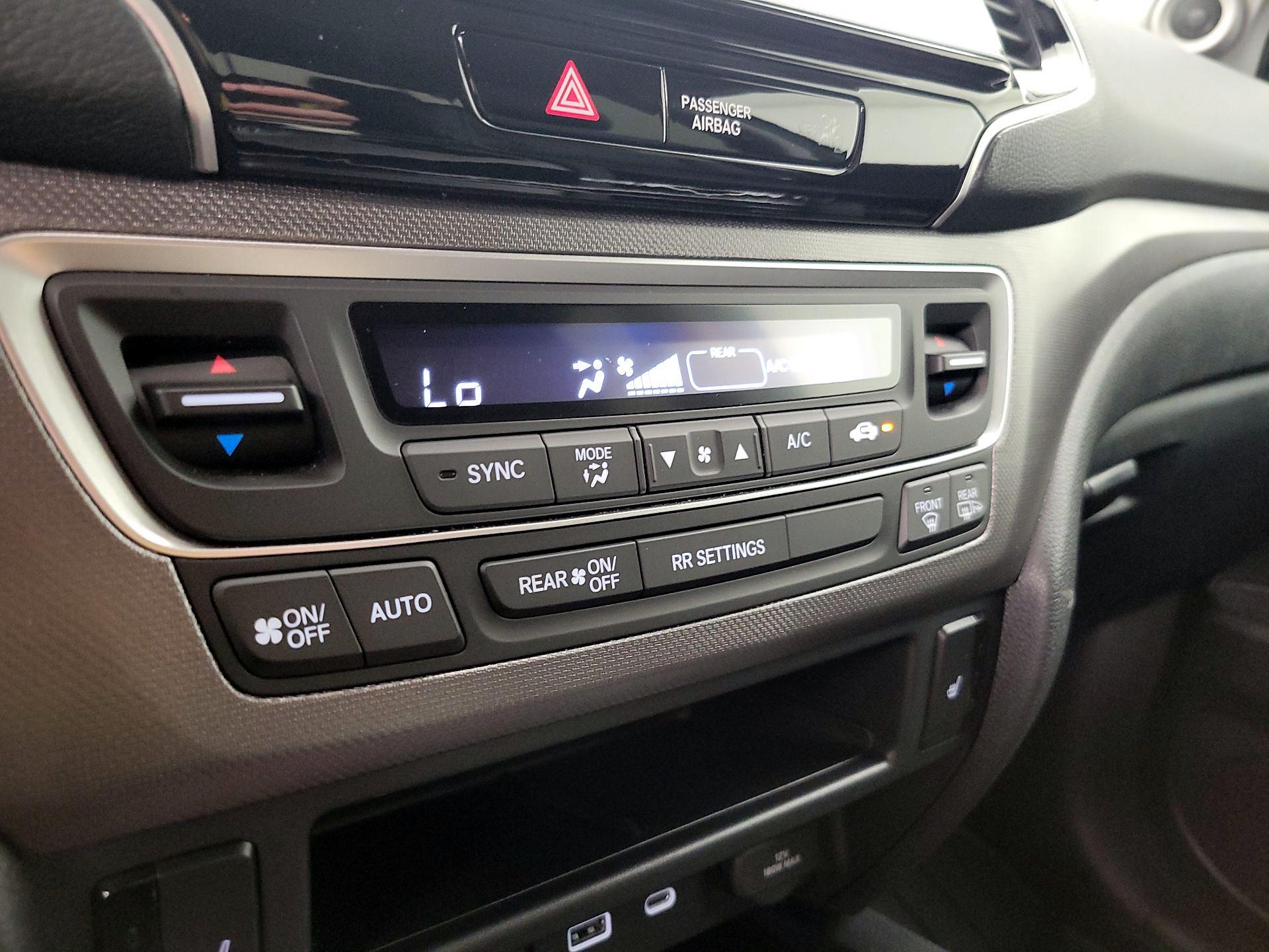 Thumbnail: 2025 Honda Ridgeline - 16