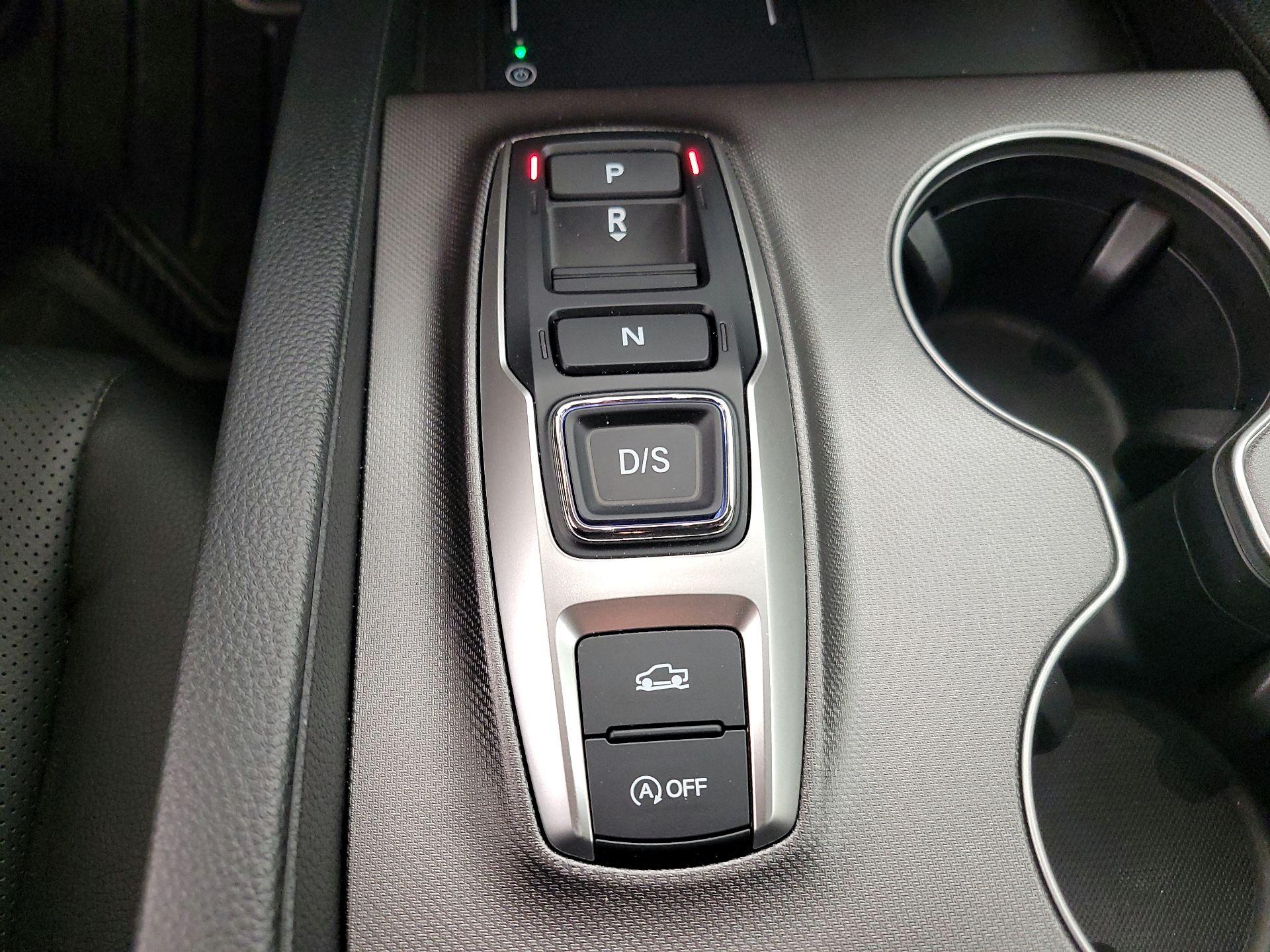 Thumbnail: 2025 Honda Ridgeline - 17