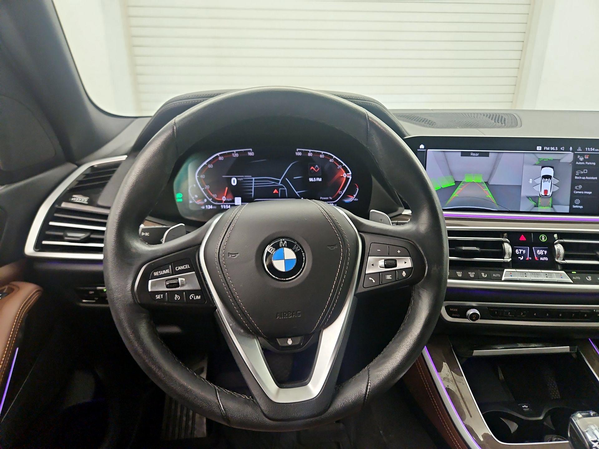 Thumbnail: 2022 BMW X5 - 10