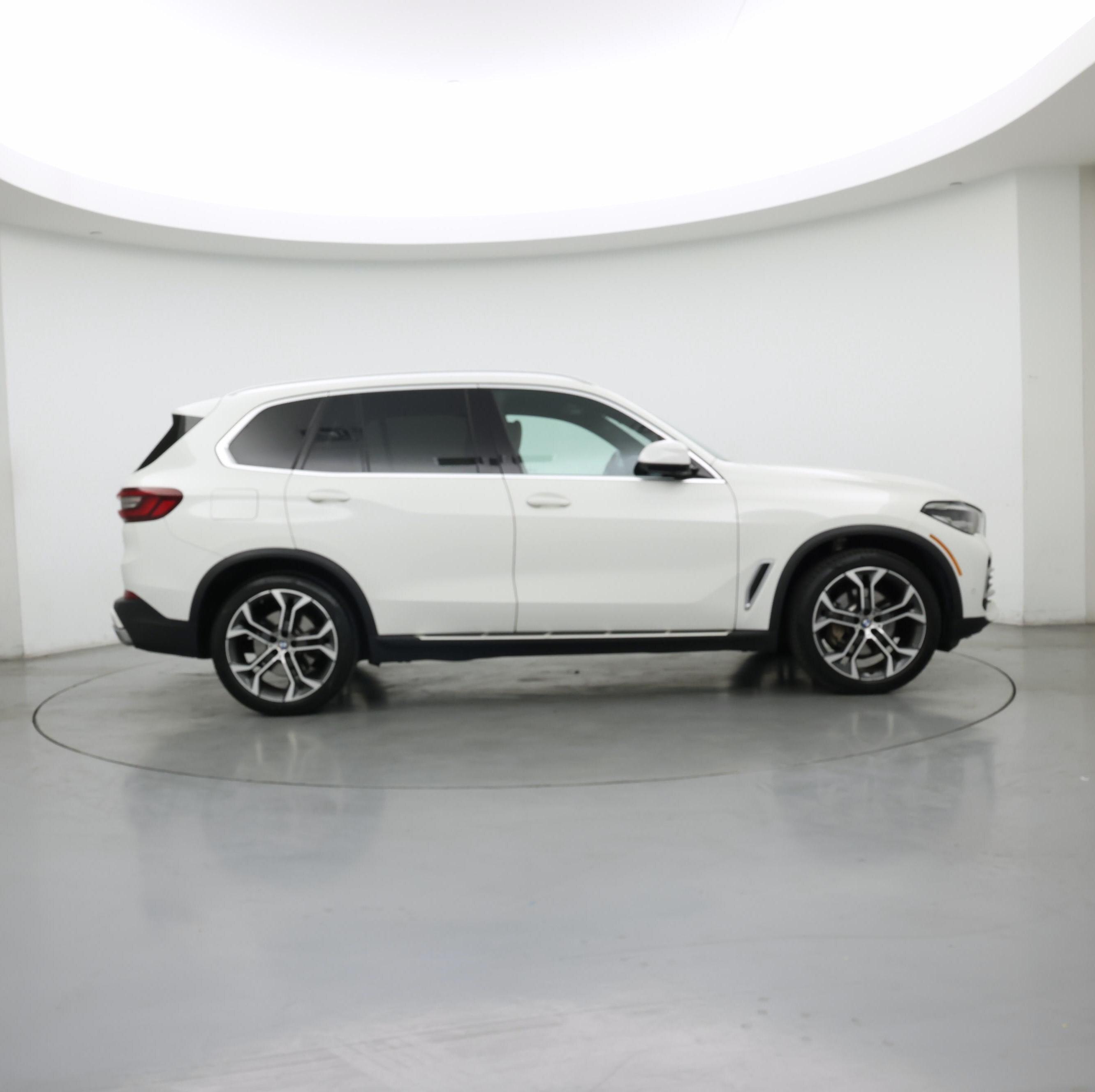 Thumbnail: 2022 BMW X5 - 7