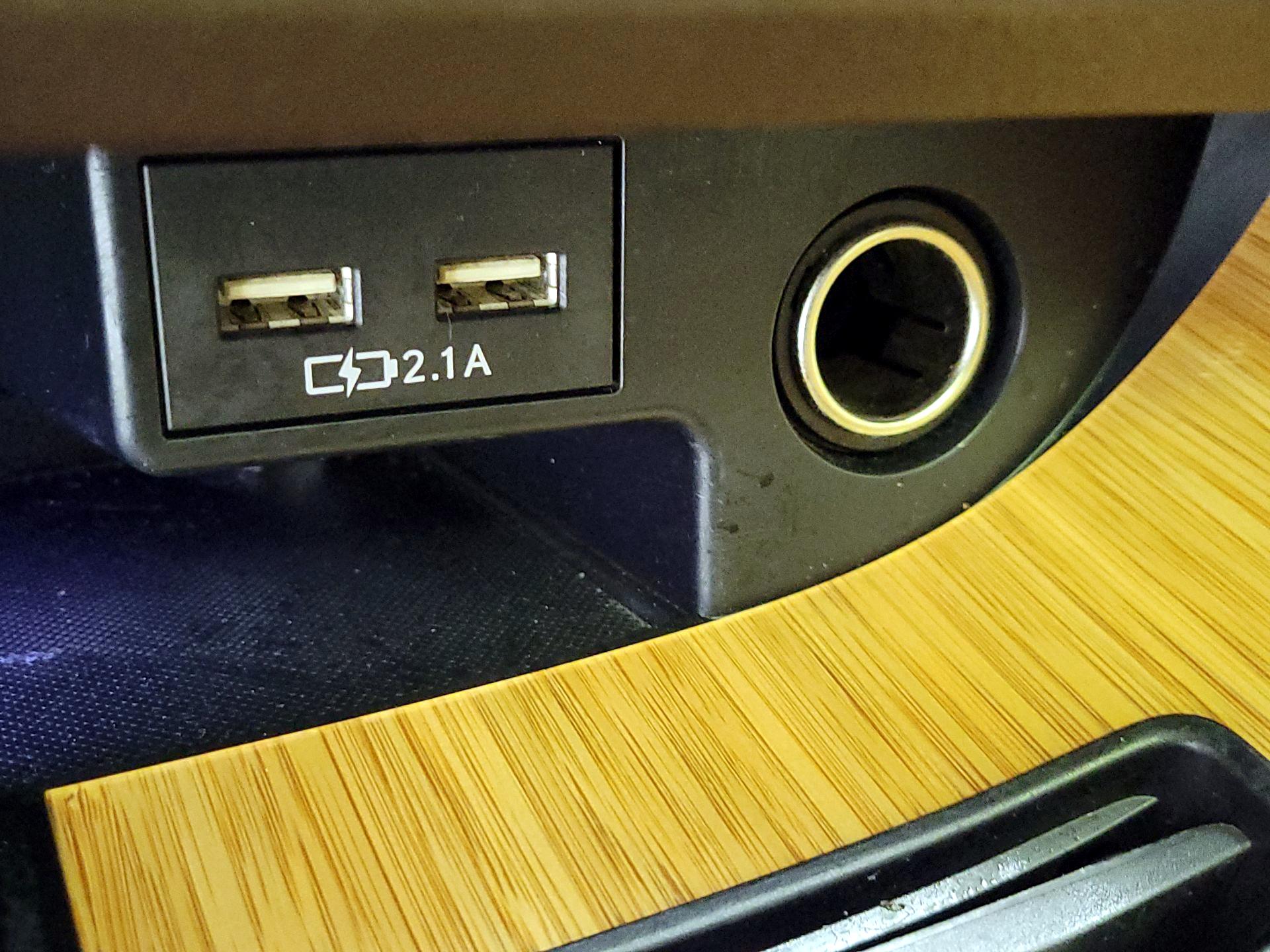 Thumbnail: 2020 Lexus RX - 18