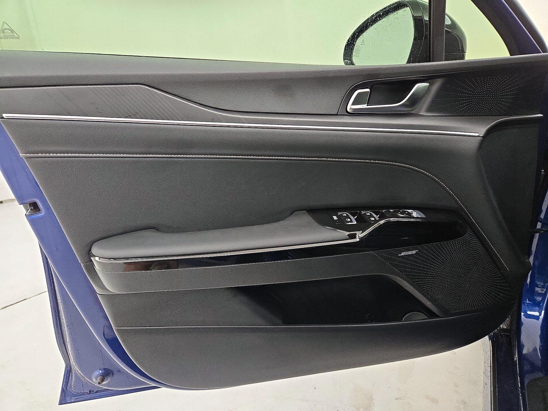 Thumbnail: 2026 Kia K5 - 12