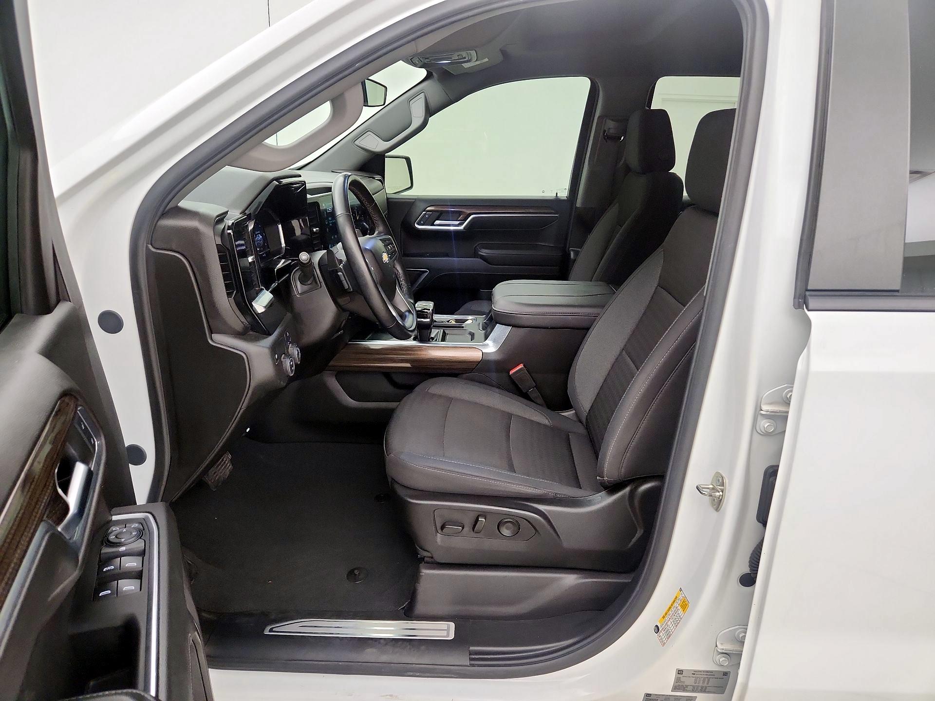 Thumbnail: 2024 Chevrolet Silverado 1500 - 11