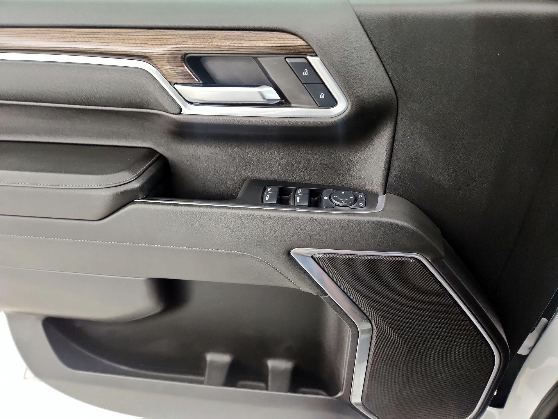 Thumbnail: 2024 Chevrolet Silverado 1500 - 12