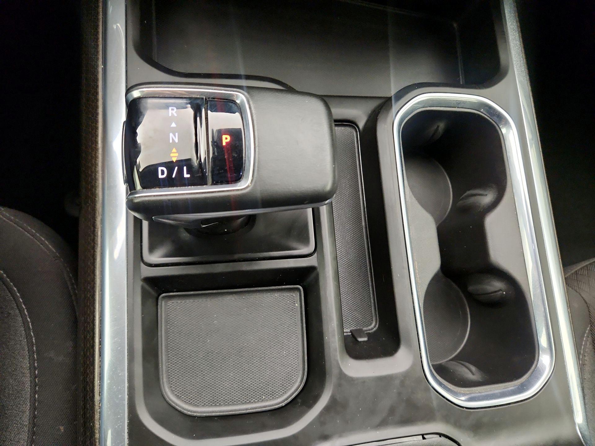 Thumbnail: 2024 Chevrolet Silverado 1500 - 17