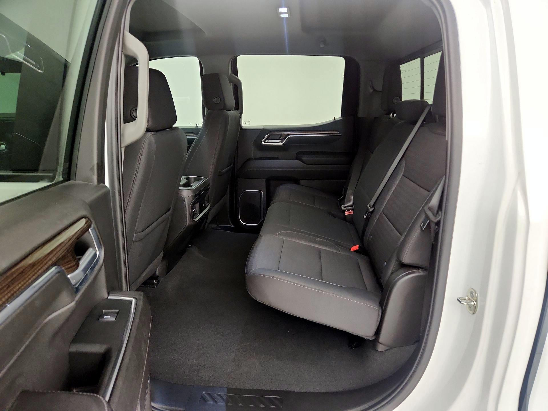 Thumbnail: 2024 Chevrolet Silverado 1500 - 19