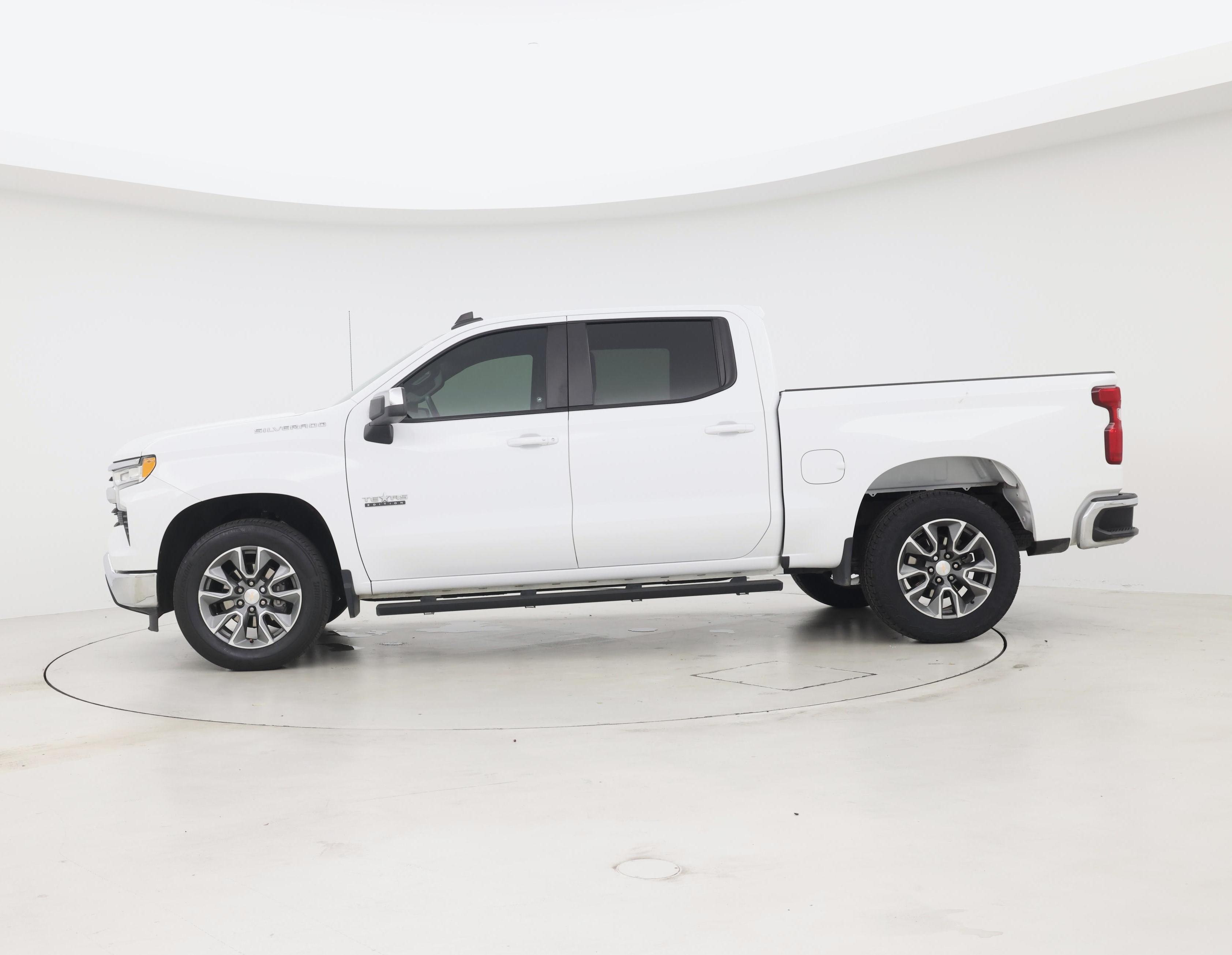 Thumbnail: 2024 Chevrolet Silverado 1500 - 3