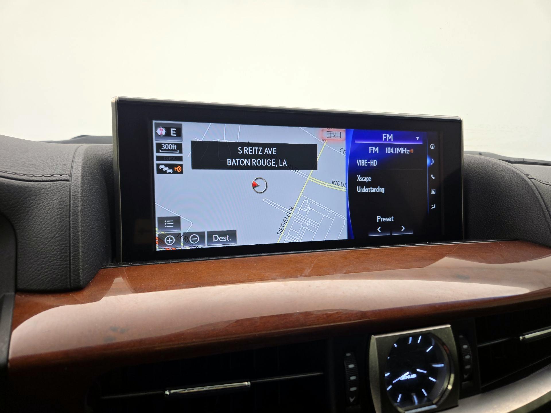 Thumbnail: 2019 Lexus LX - 14