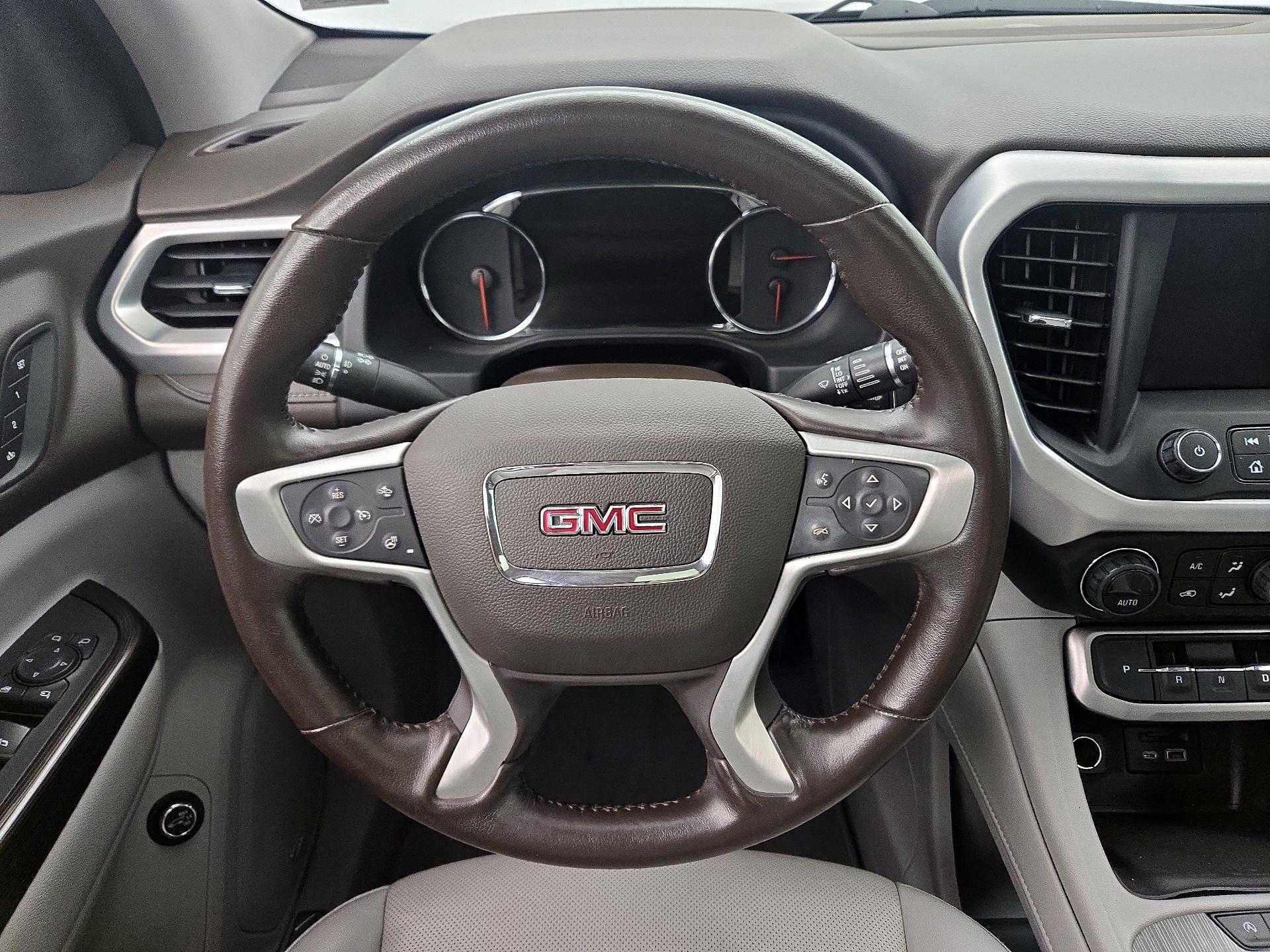 Thumbnail: 2022 GMC Acadia - 10