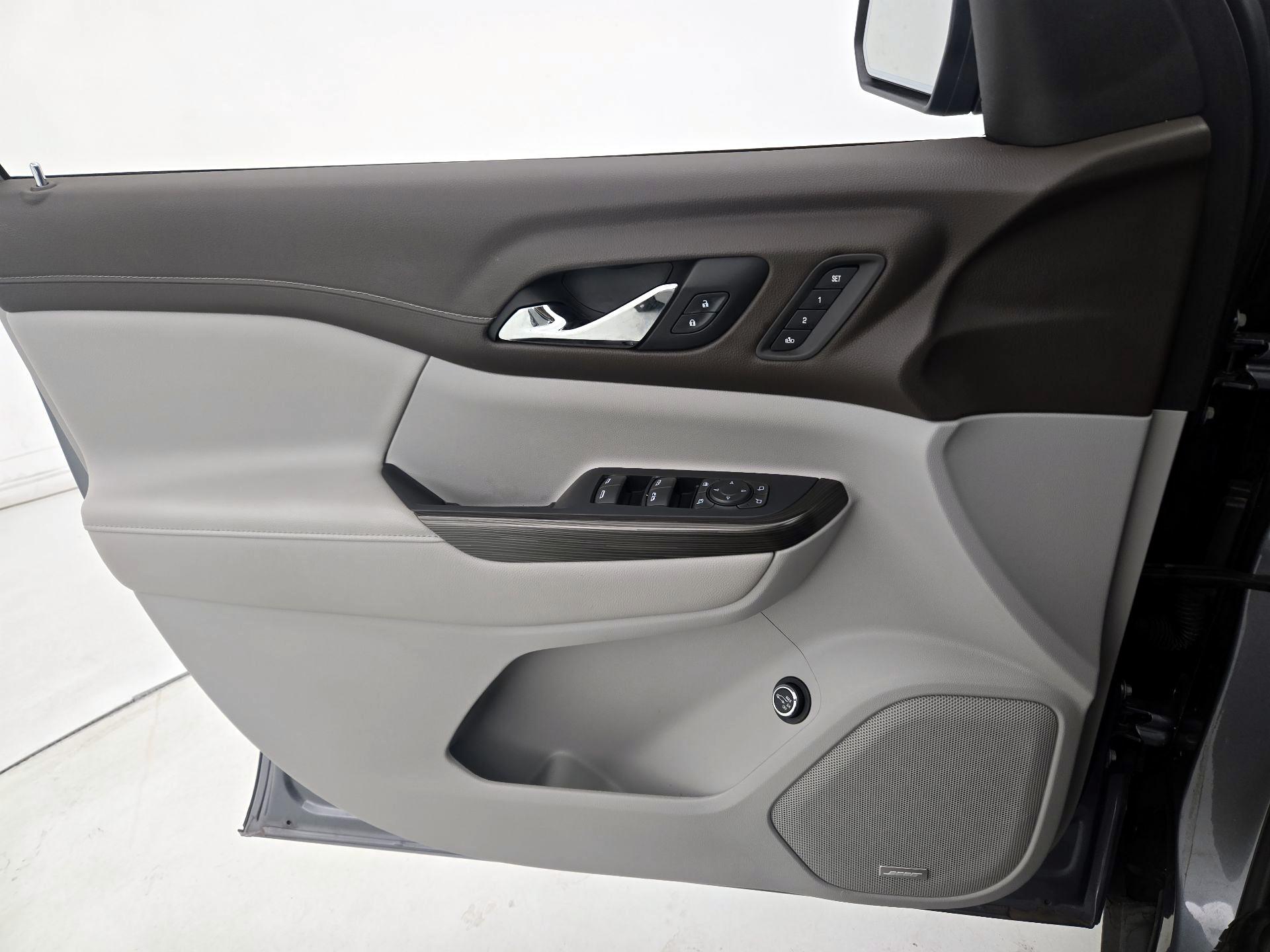 Thumbnail: 2022 GMC Acadia - 12