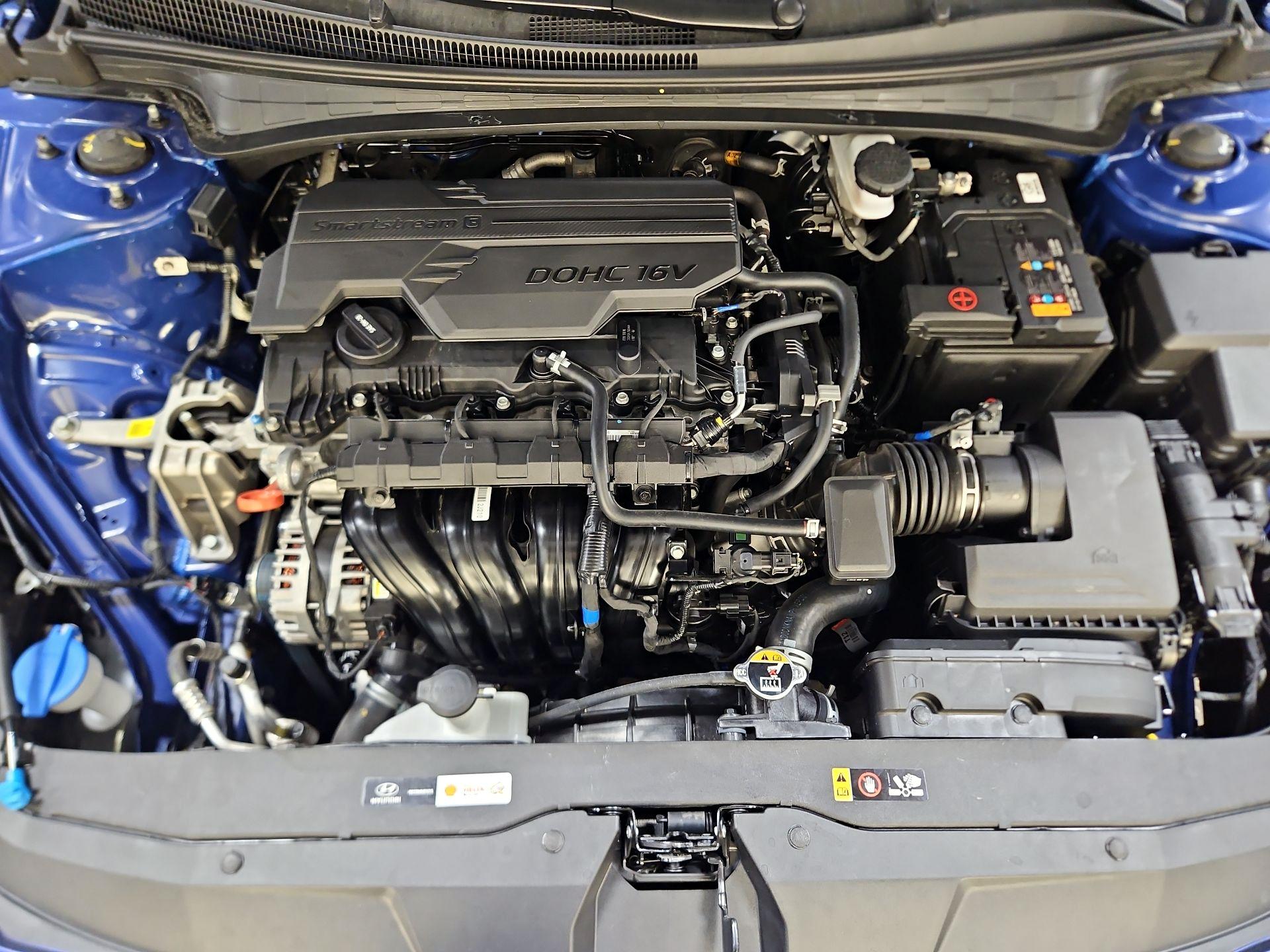 Thumbnail: 2023 Hyundai Elantra - 20