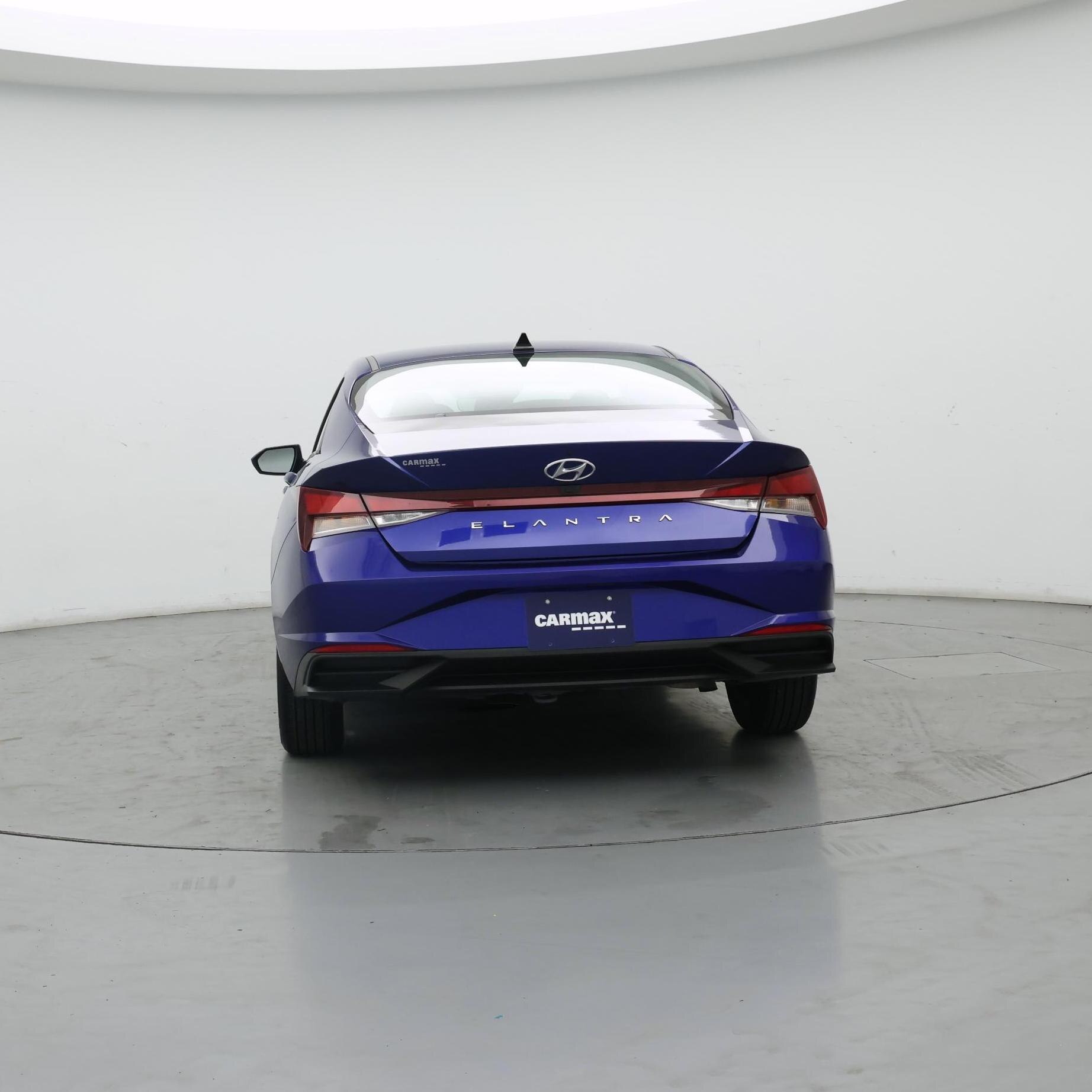 Thumbnail: 2023 Hyundai Elantra - 6