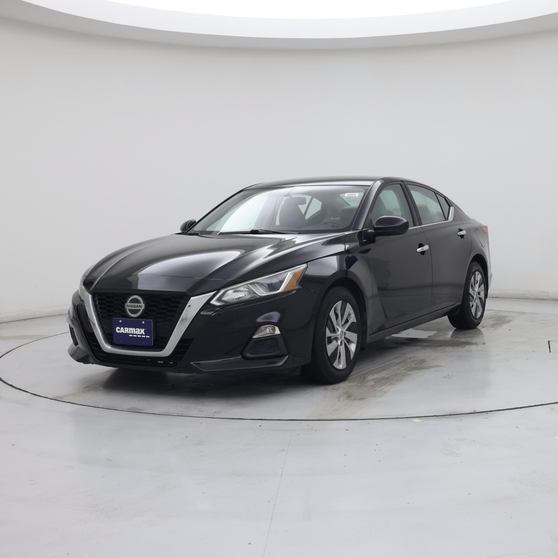 Thumbnail: 2019 Nissan Altima - 4