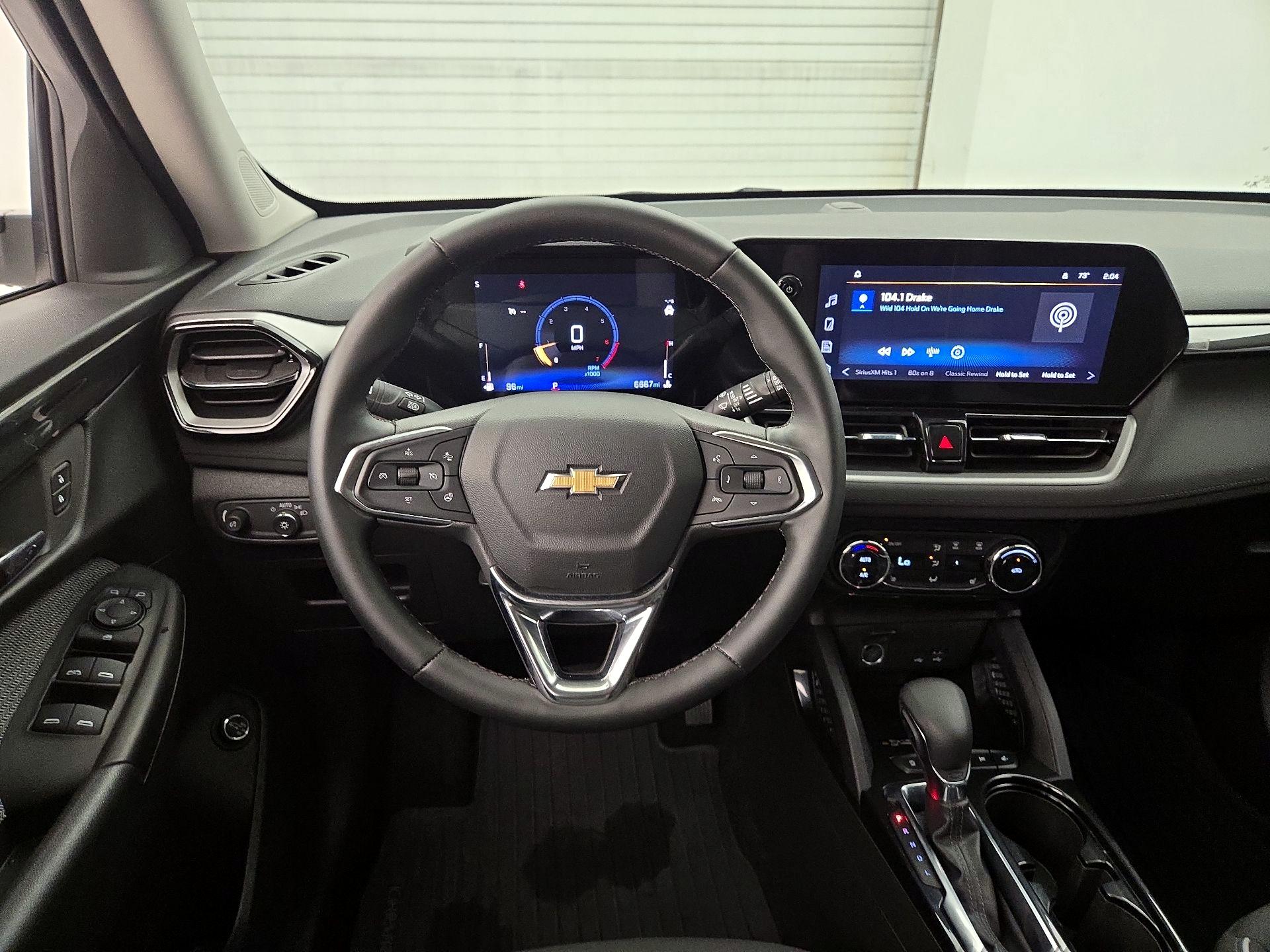 Thumbnail: 2026 Chevrolet TrailBlazer - 10