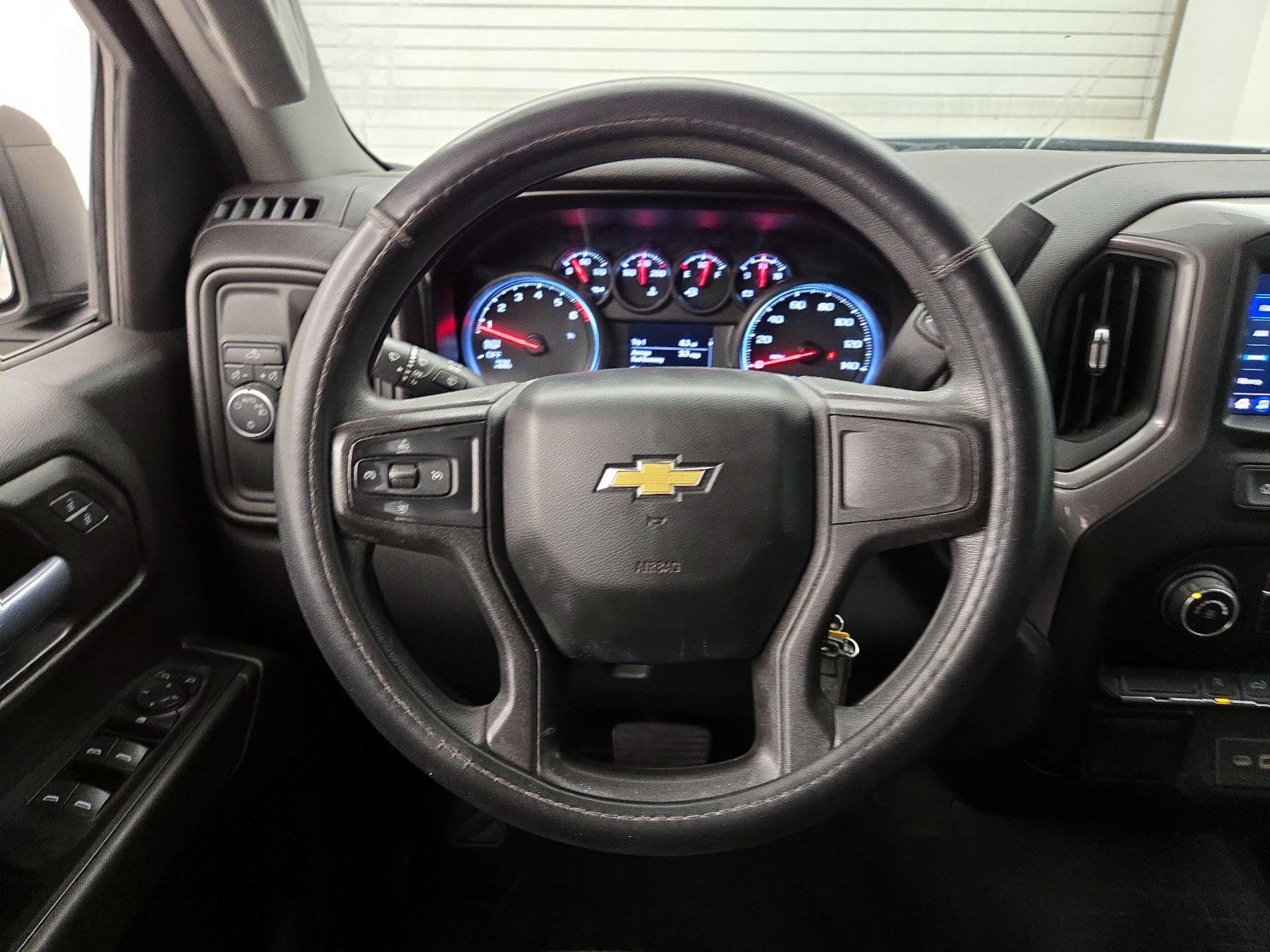 Thumbnail: 2021 Chevrolet Silverado 1500 - 10