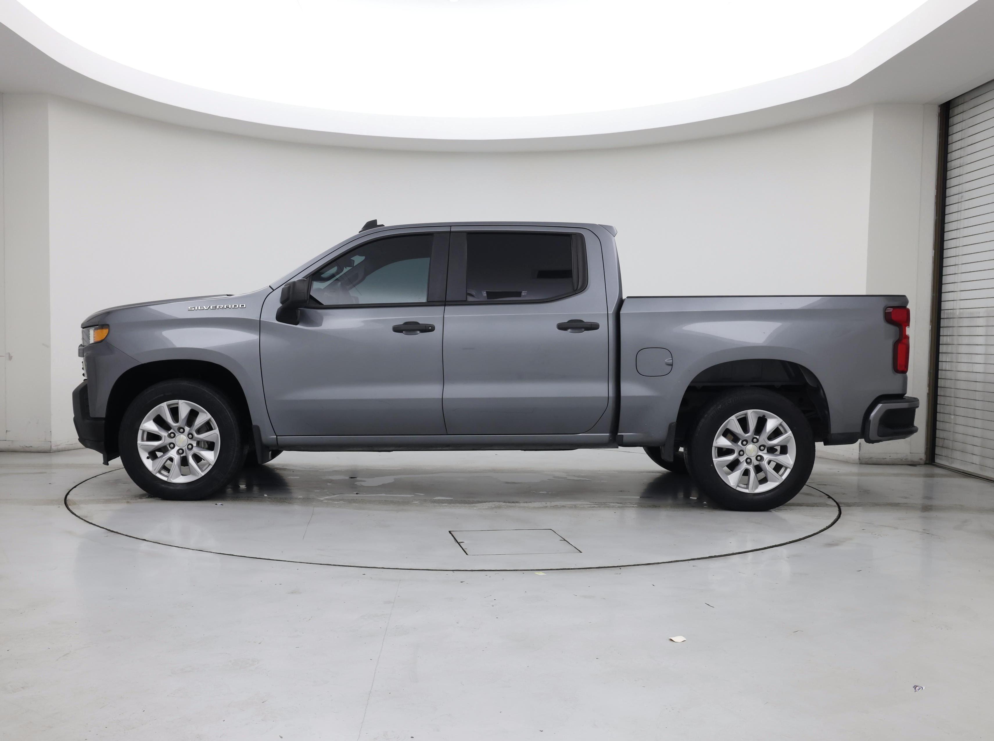 Thumbnail: 2021 Chevrolet Silverado 1500 - 3