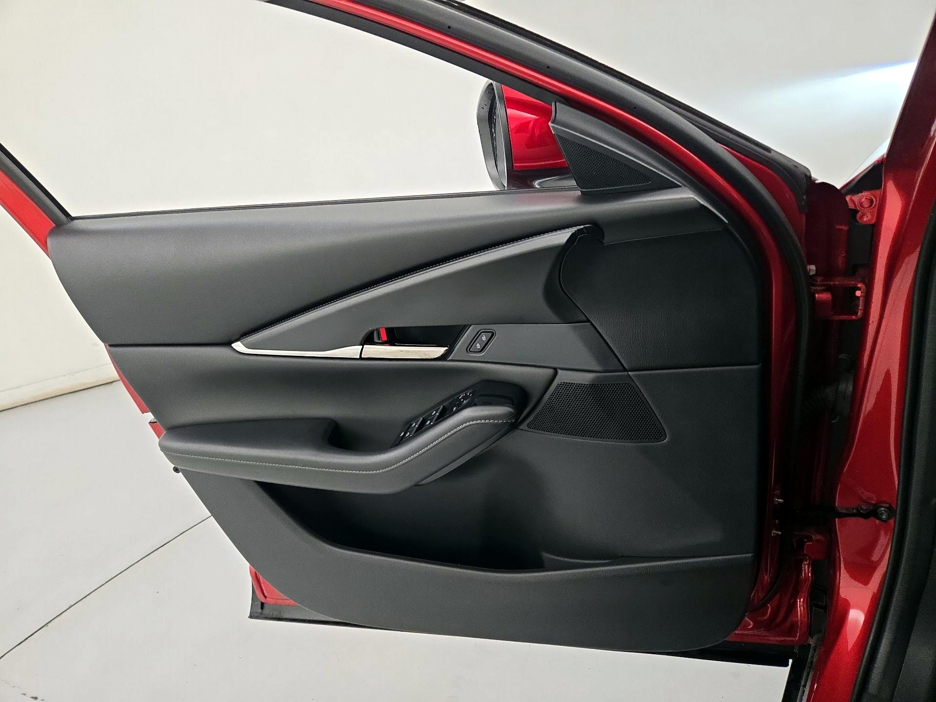 Thumbnail: 2023 Mazda CX-30 - 12