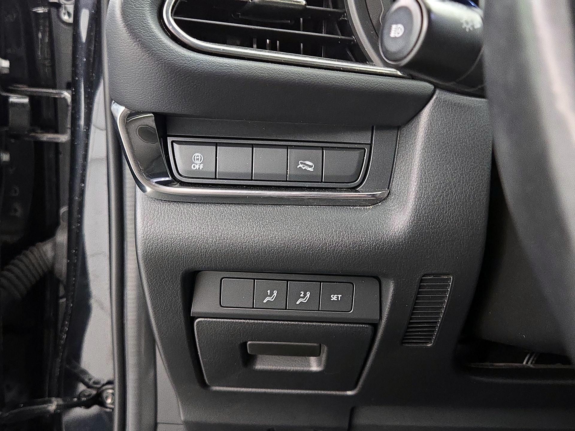 Thumbnail: 2023 Mazda CX-30 - 13