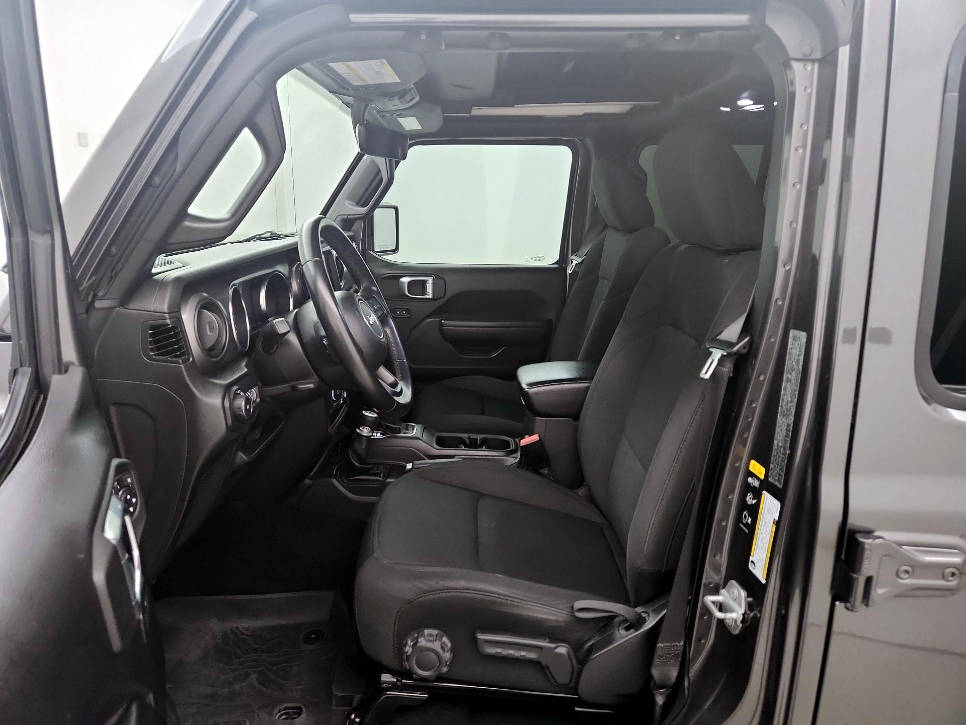 Thumbnail: 2022 Jeep Wrangler - 11