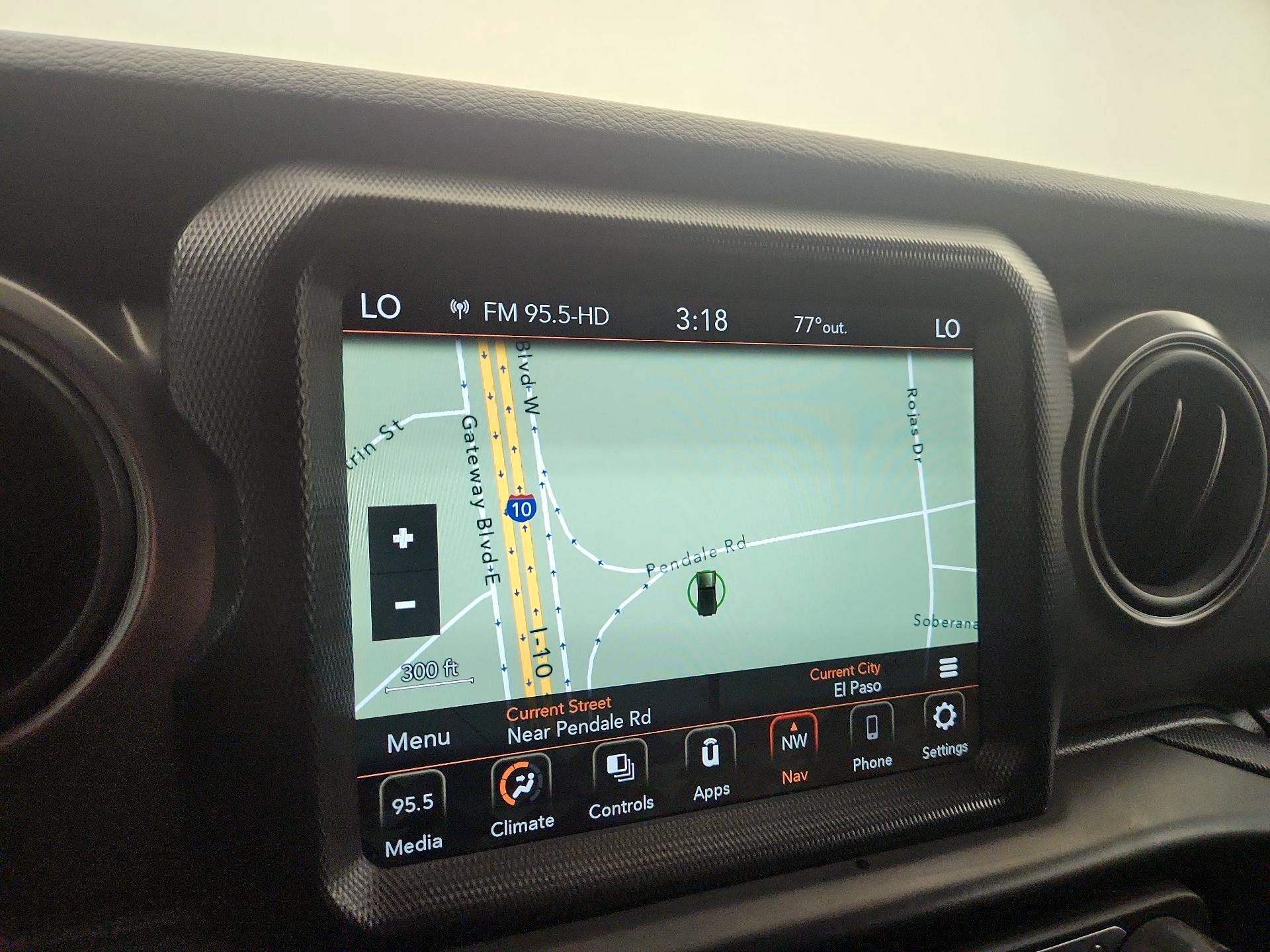 Thumbnail: 2022 Jeep Wrangler - 13