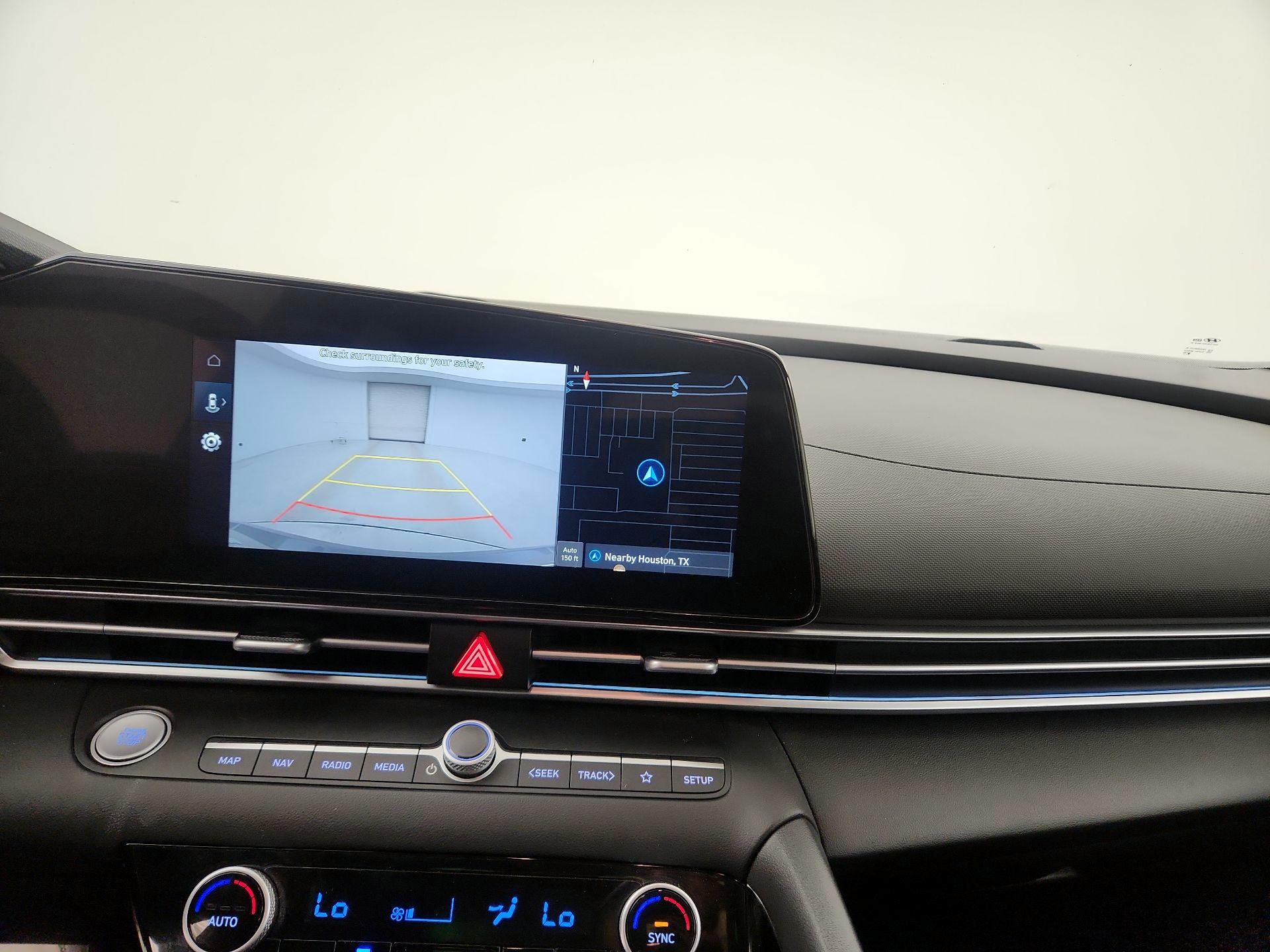 Thumbnail: 2025 Hyundai Elantra - 15