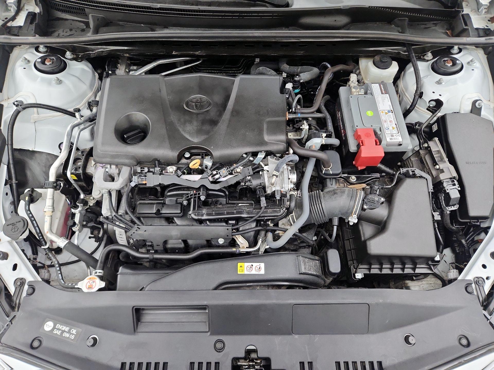 Thumbnail: 2022 Toyota Camry - 17