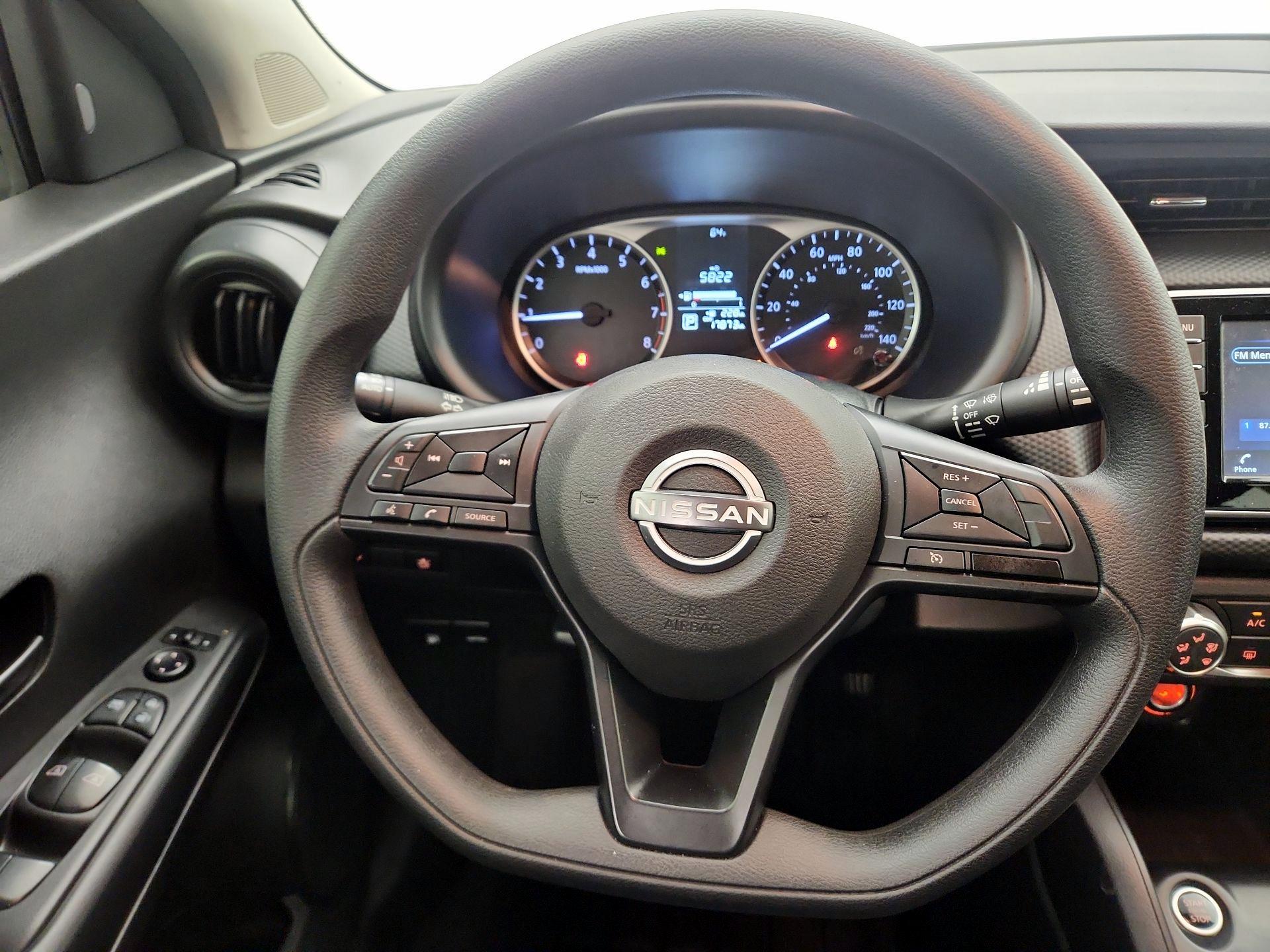 Thumbnail: 2024 Nissan Kicks - 10