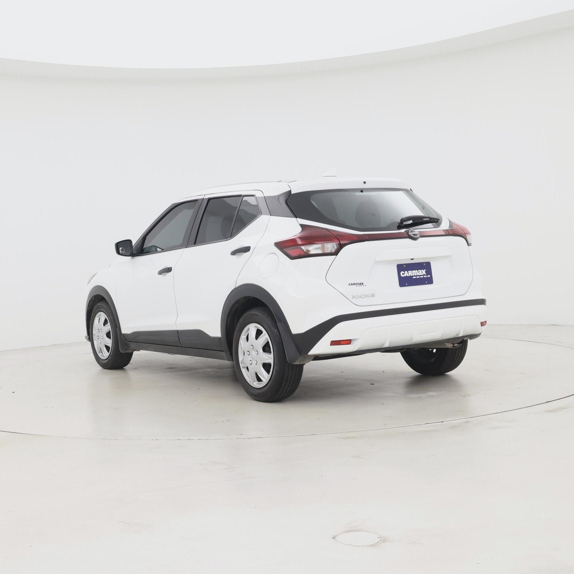 Thumbnail: 2024 Nissan Kicks - 2