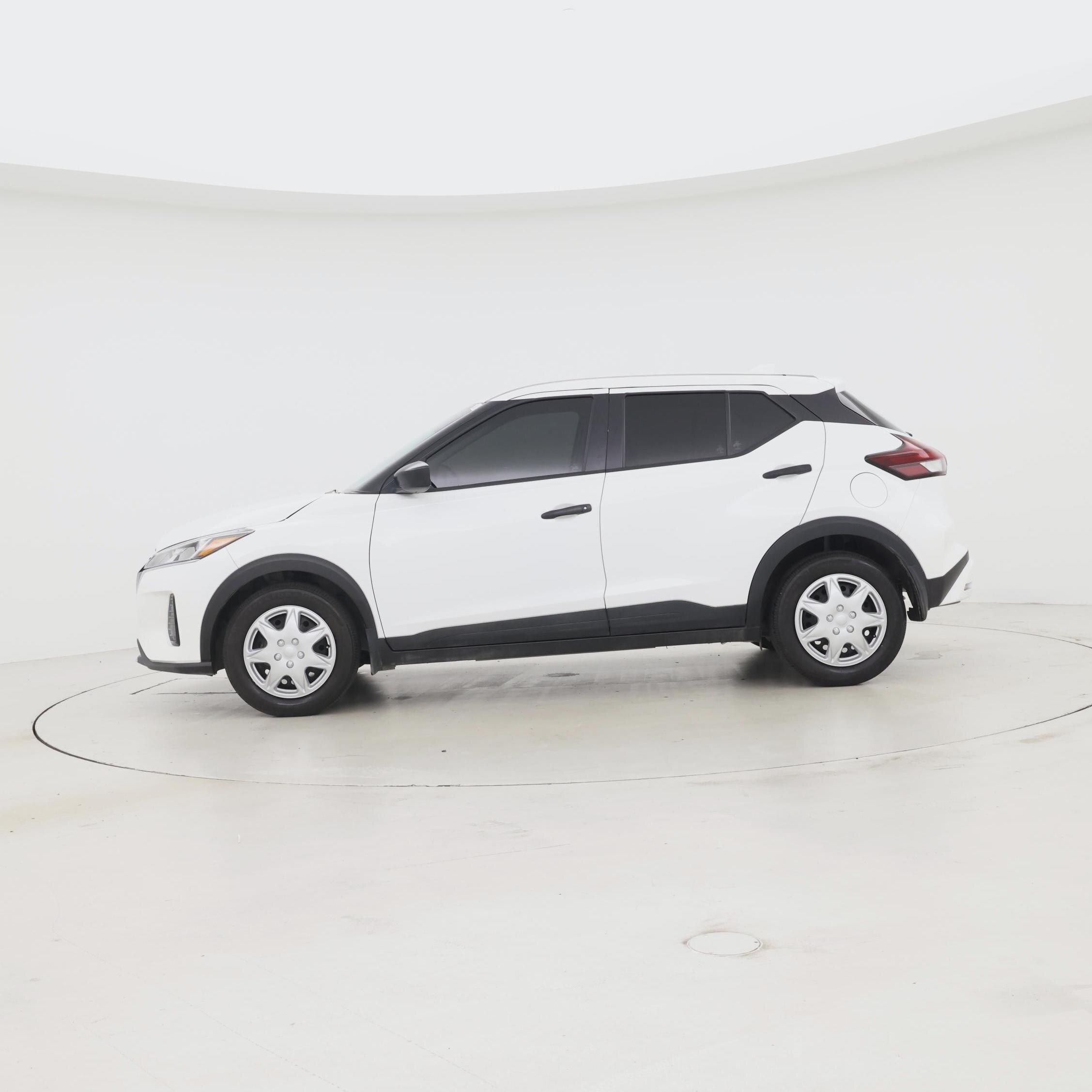 Thumbnail: 2024 Nissan Kicks - 3