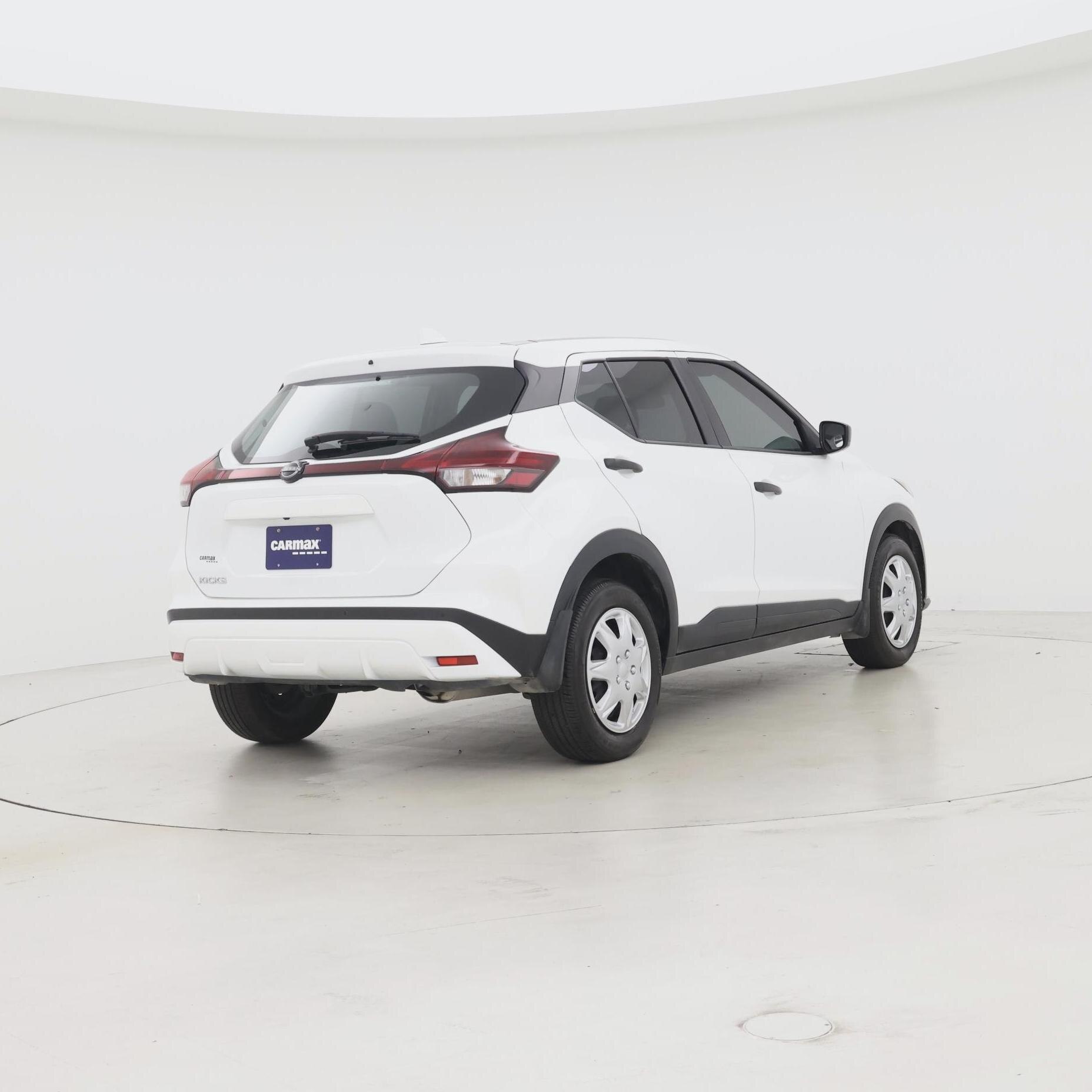 Thumbnail: 2024 Nissan Kicks - 8
