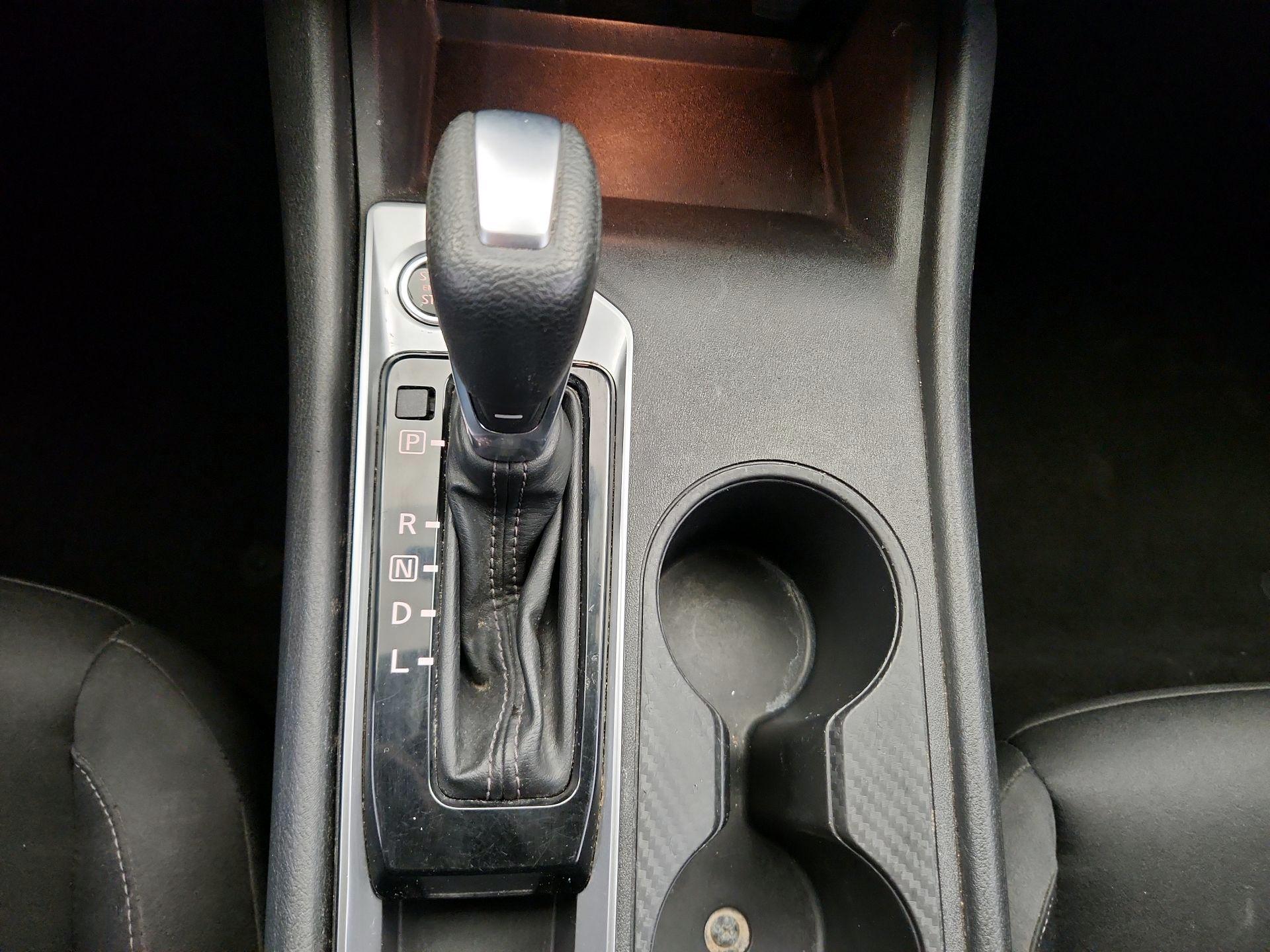 Thumbnail: 2022 Nissan Altima - 17